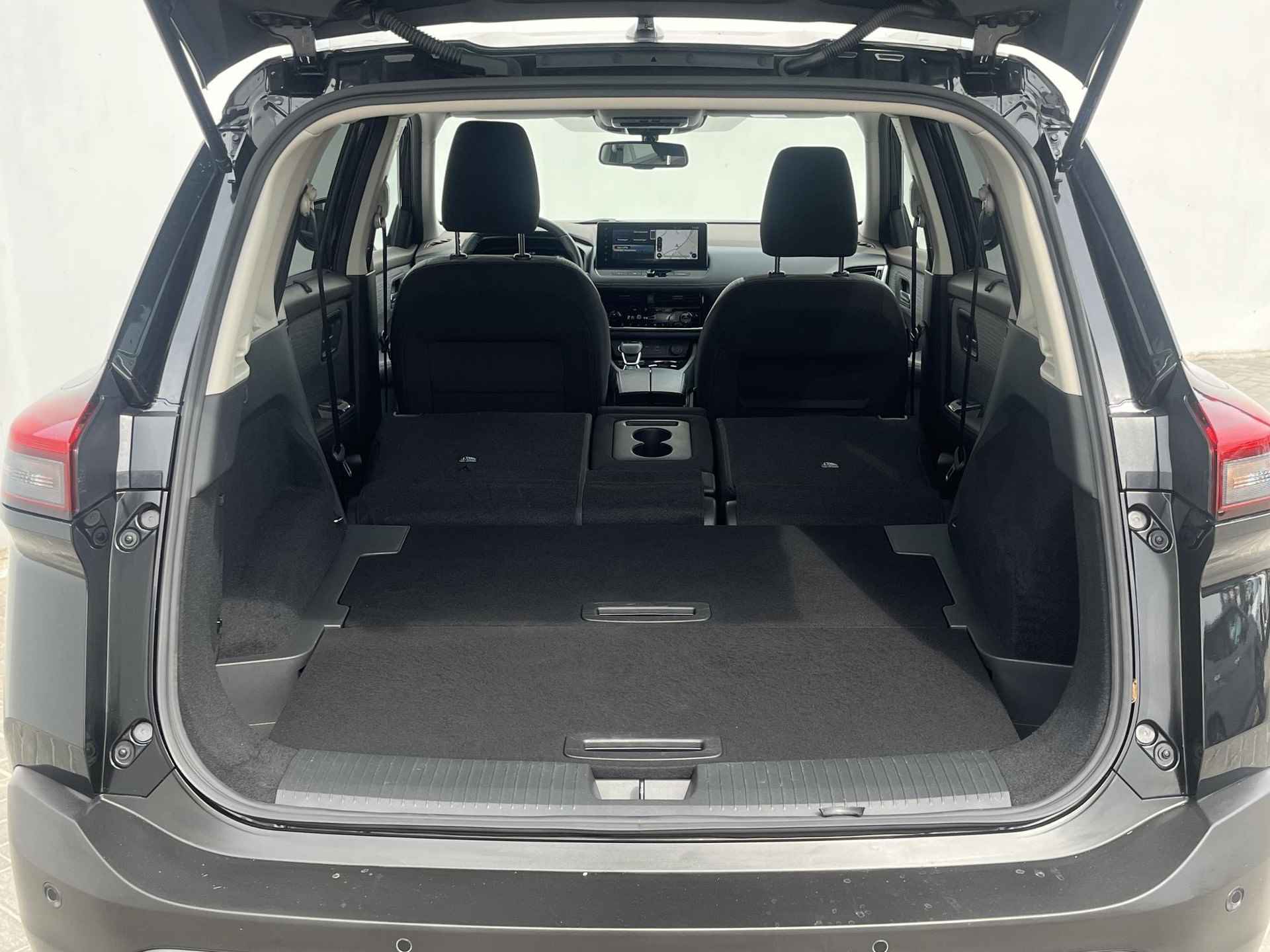 Nissan X-Trail 1.5 DIG-T MHEV 163PK Automaat N-Connecta / Trekgewicht 2000KG / Schuif-/kanteldak / Rondomzichtcamera / Adaptieve cruise control / Dodehoekdetectie - 30/52