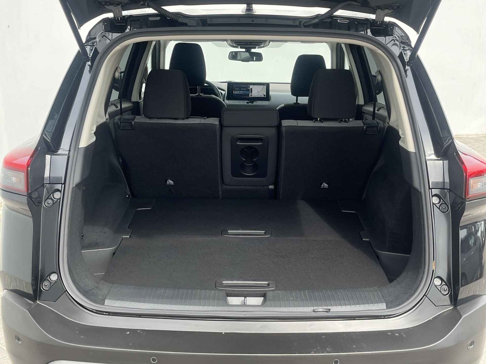 Nissan X-Trail 1.5 DIG-T MHEV 163PK Automaat N-Connecta / Trekgewicht 2000KG / Schuif-/kanteldak / Rondomzichtcamera / Adaptieve cruise control / Dodehoekdetectie - 49/52