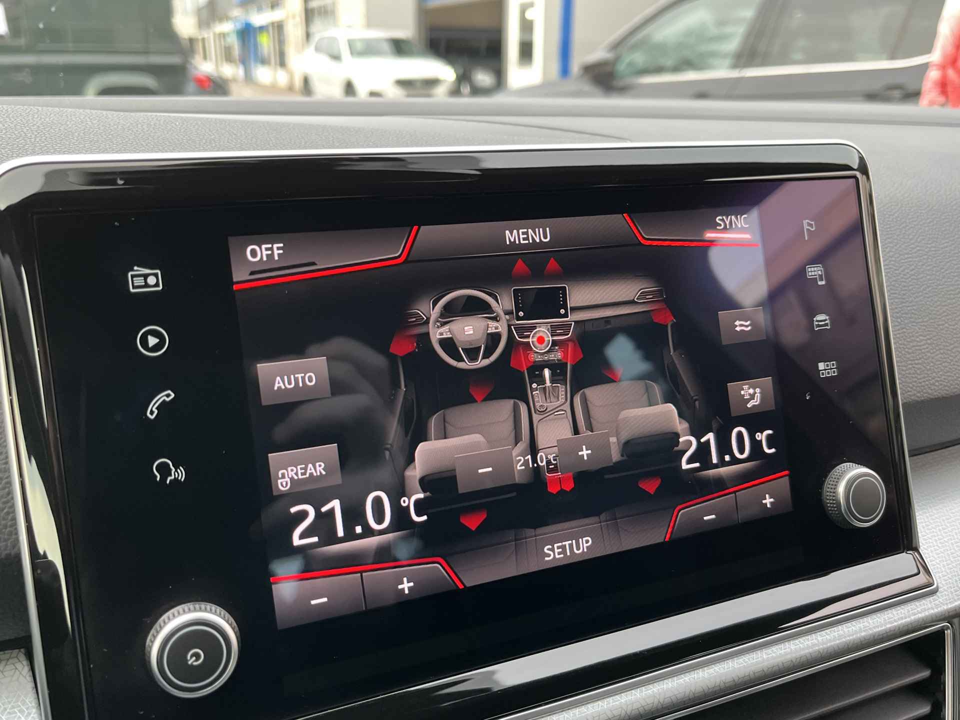 SEAT Tarraco 1.5 TSI Style / PARK. SENSOREN/ LED/ CRUISE/ APP CONNECT/ VIRTUAL COCKPIT/ NAVI/ CLIMA/ DAB - 27/45