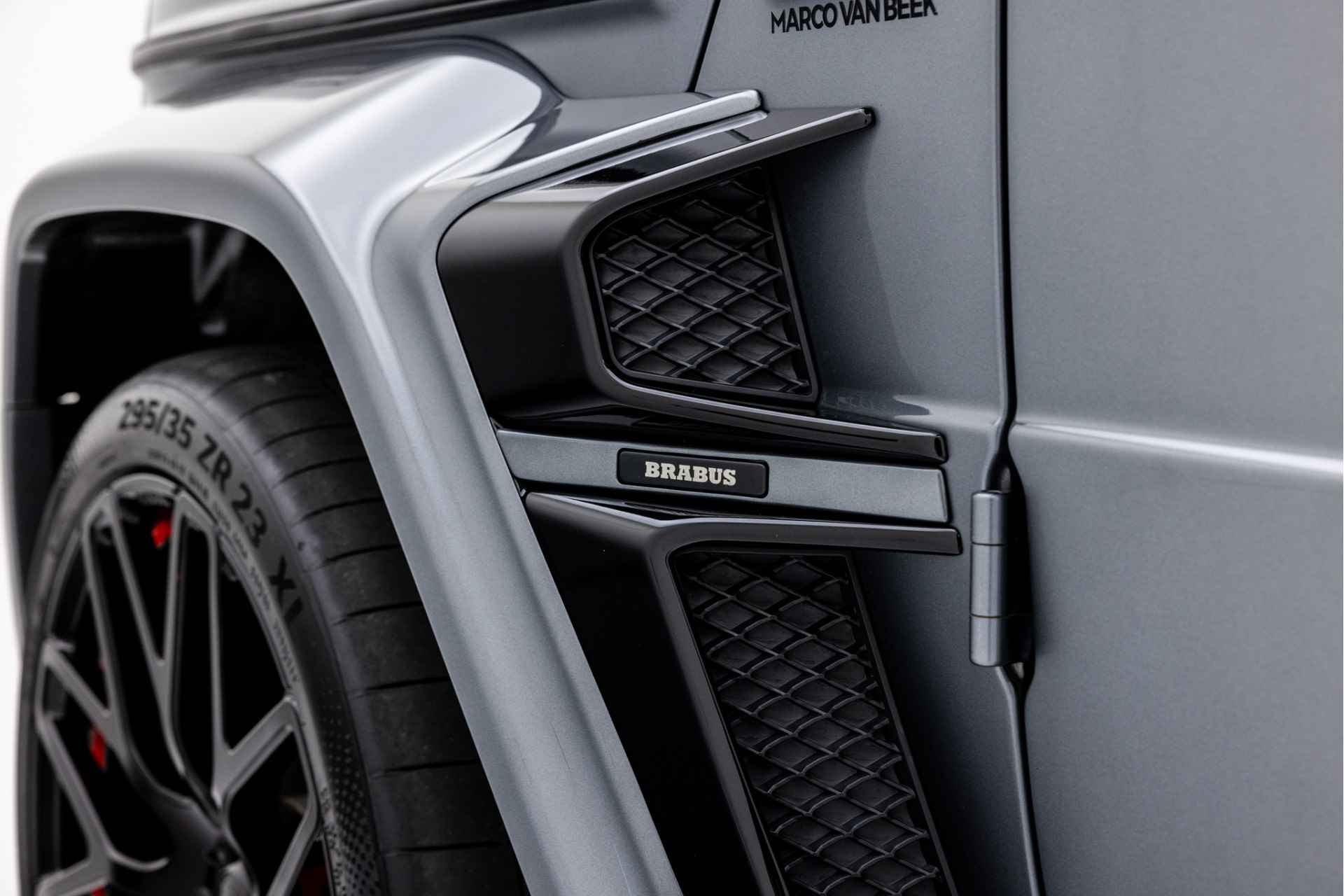 Mercedes-Benz G-Klasse G 63 AMG G700 Brabus Widestar | Carbon | Schuifdak | Massage | Uniek! - 19/65