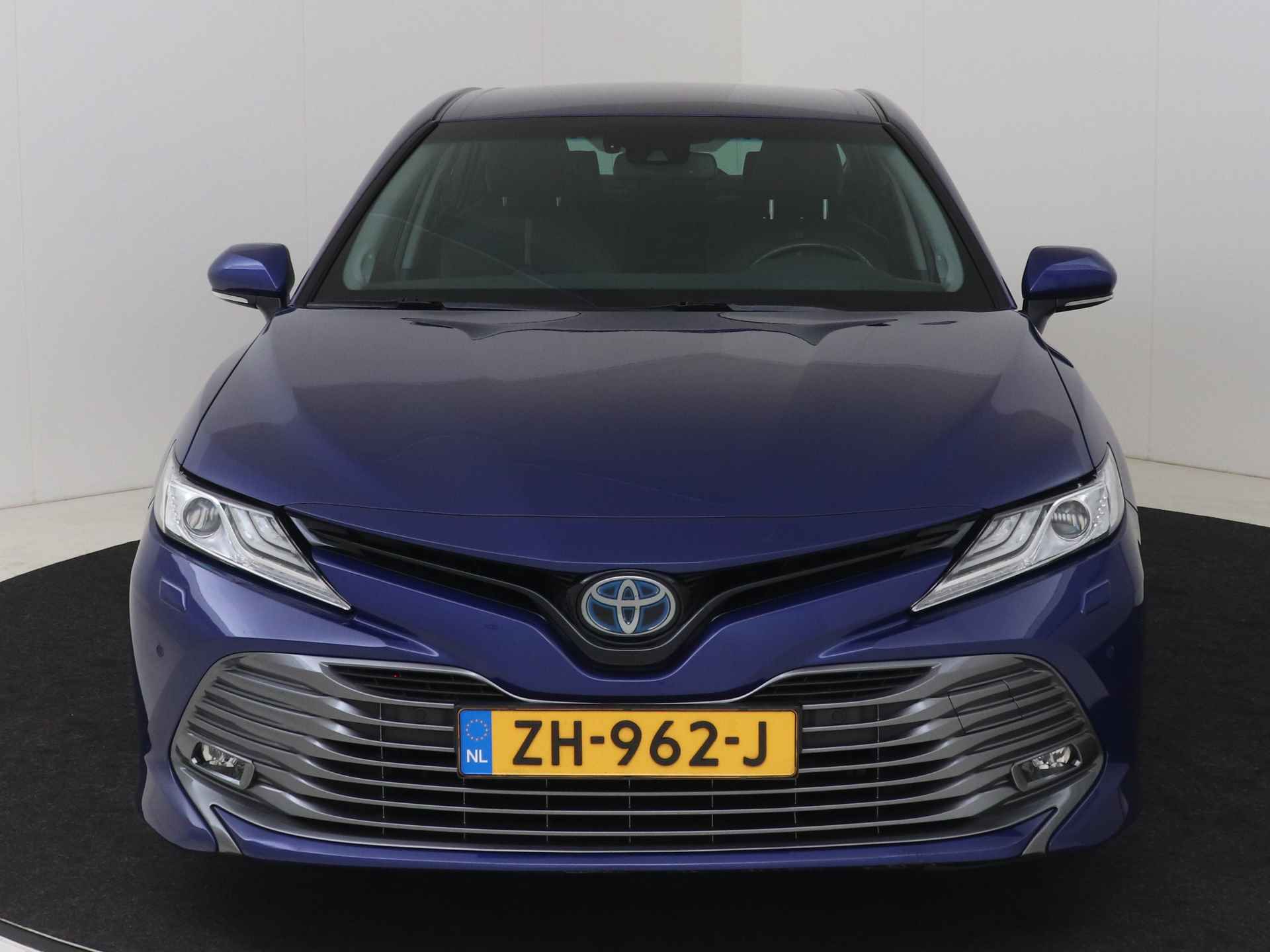 Toyota Camry 2.5 Hybrid Premium I JBL | Navigatie I Climate Control I Cruise Control Adaptief I Camera I Lederen Bekleding I 1e Eigenaar I Dealer Onderhouden I Stoelverwarming Voor I Keyless Entry/Start I - 25/47