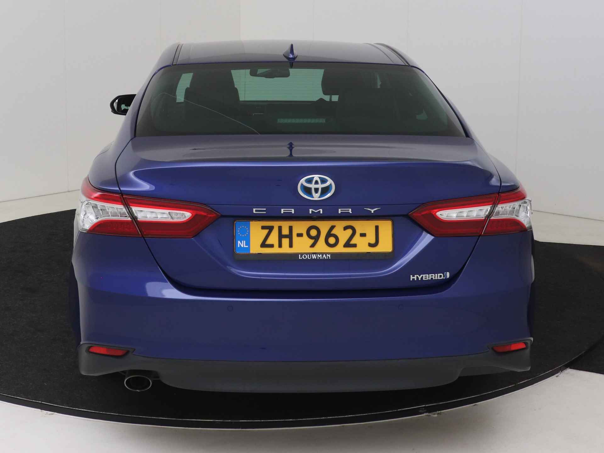 Toyota Camry 2.5 Hybrid Premium I JBL | Navigatie I Climate Control I Cruise Control Adaptief I Camera I Lederen Bekleding I 1e Eigenaar I Dealer Onderhouden I Stoelverwarming Voor I Keyless Entry/Start I - 27/47