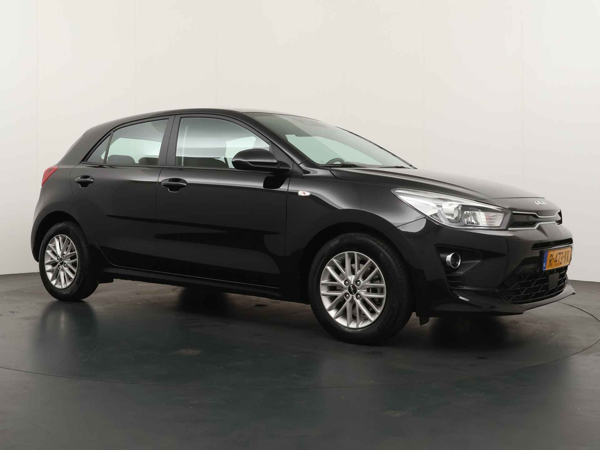 Kia Rio 1.0 T-GDi MHEV DynamicLine - Navigatie - Apple CarPlay/Android Auto - Achteruitrijcamera - Climate Control - Cruise Control - Fabrieksgarantie tot 12-2029 - 10/40