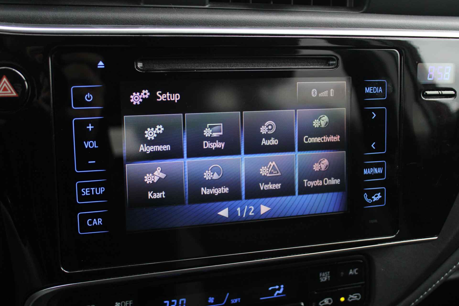 Toyota Auris Touring Sports 1.8 Hybrid Freestyle Automaat Cruise Control, Keyless Go, Bluetooth, Achteruitrijcamera, Rijstrooksensor, Navigatie - 27/46