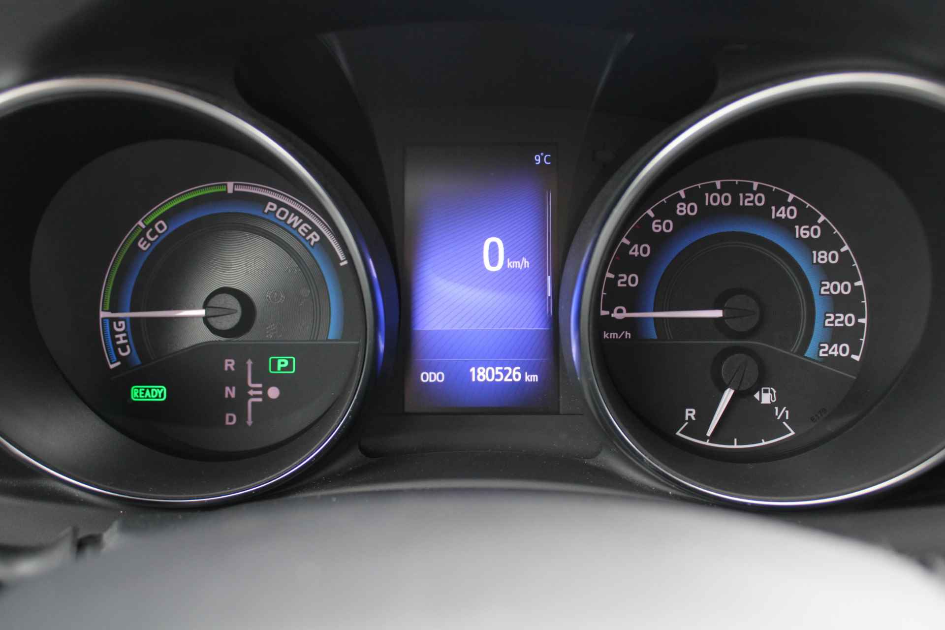 Toyota Auris Touring Sports 1.8 Hybrid Freestyle Automaat Cruise Control, Keyless Go, Bluetooth, Achteruitrijcamera, Rijstrooksensor, Navigatie - 43/46