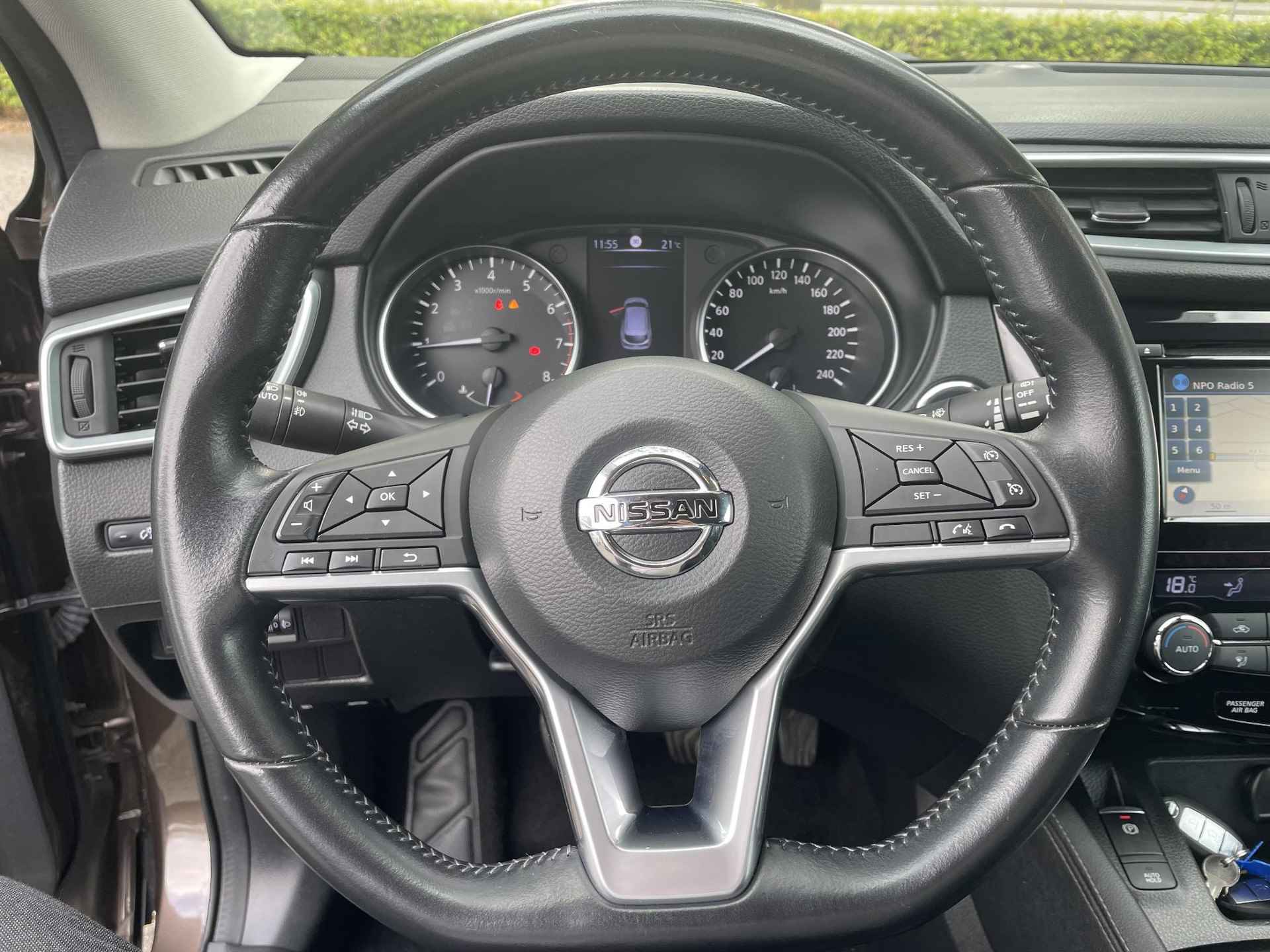 Nissan Qashqai 1.2 DIG-T N-CONNECTA Nav., 4 Camera's rondom, Panoramadak, Cruise, Cimate, - 17/31