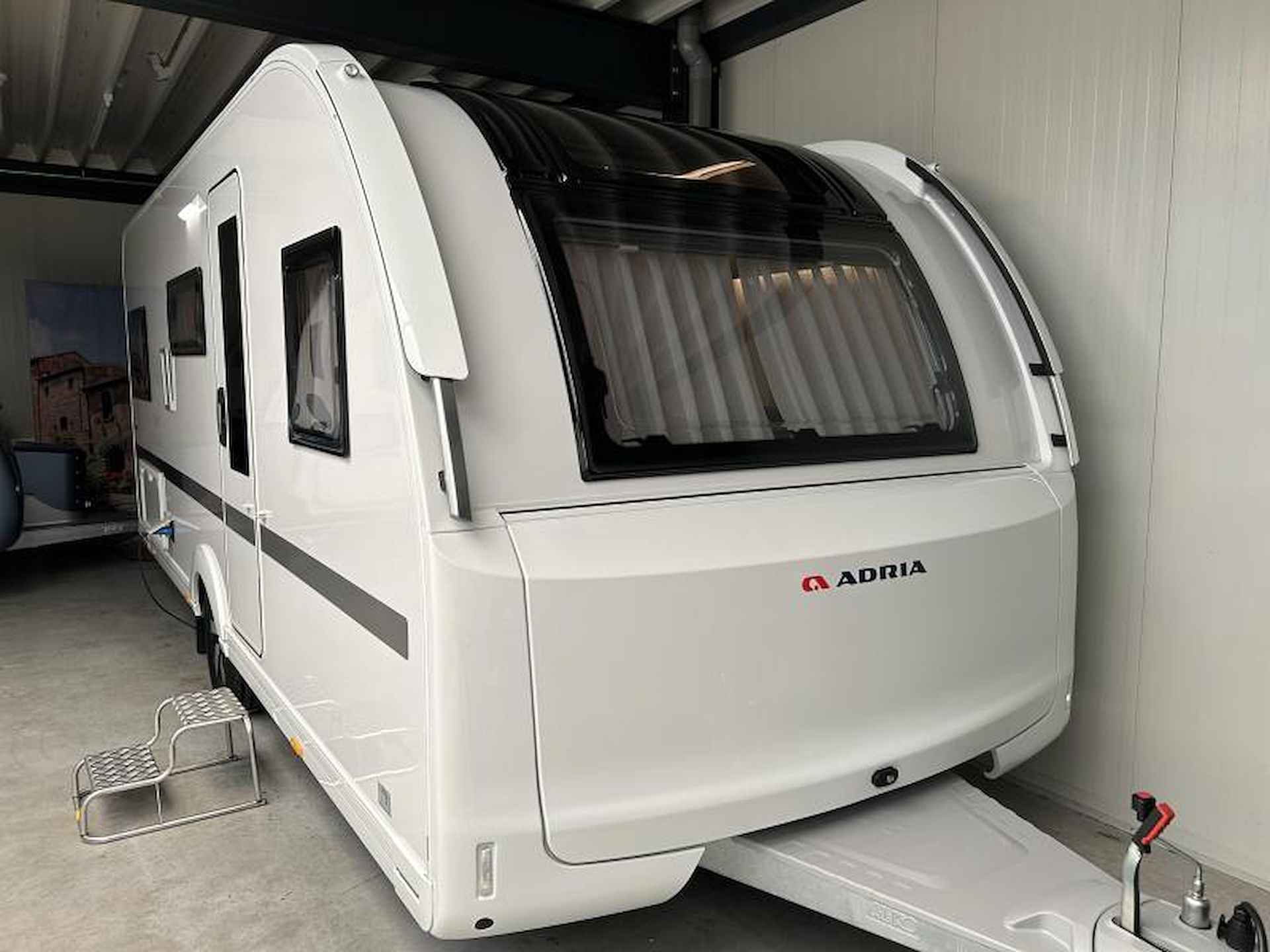 Adria Adora 542 UL 2025 MODEL! - 4/9