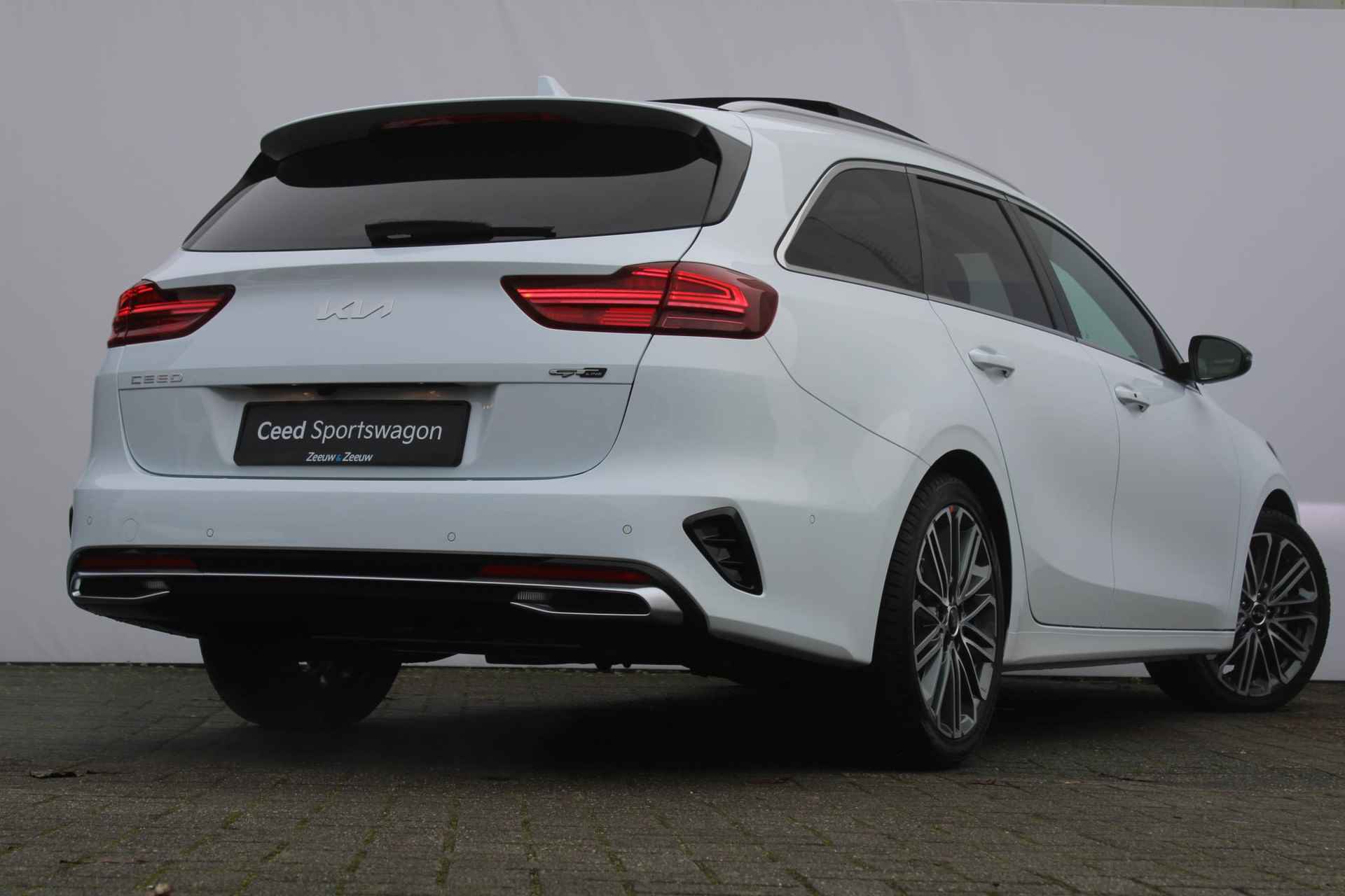 Kia Ceed Sportswagon 1.5 T-GDi DCT7 GT-PlusLine | *Niet op voorraad* | *Nu te bestellen* | Automaat | Navi | Clima | Pano | Camera | LED - 6/37