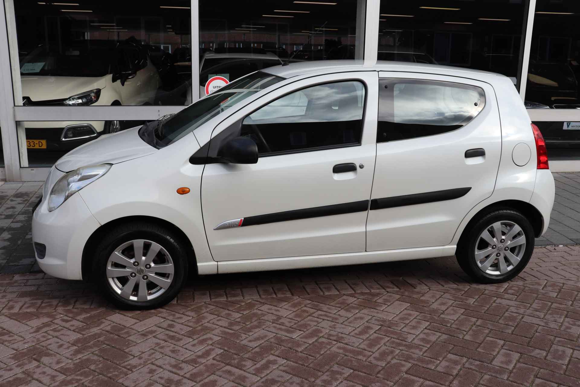 Suzuki Alto 1.0 Celebration EASSS . - 5/22