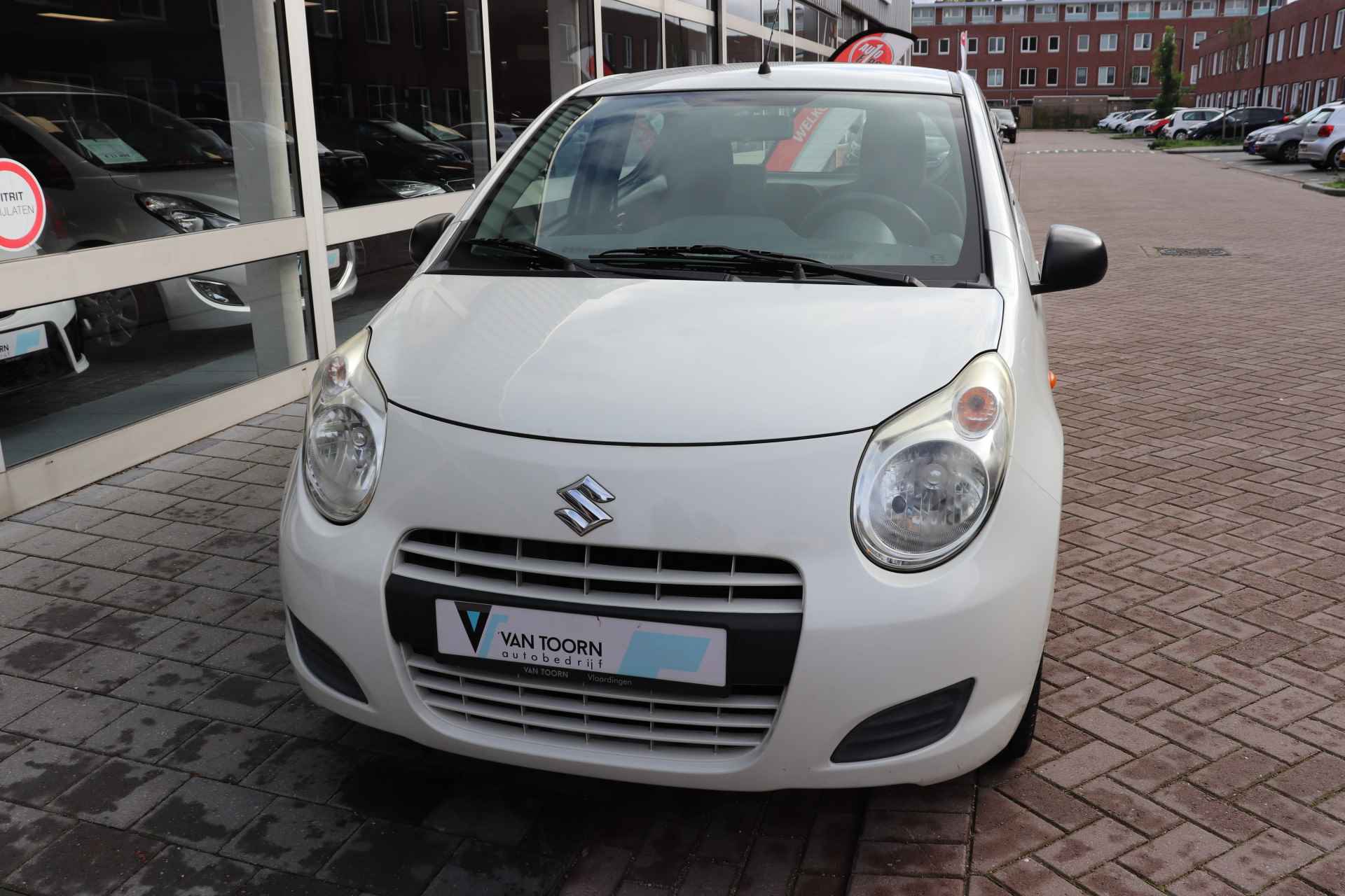 Suzuki Alto 1.0 Celebration EASSS . - 6/22