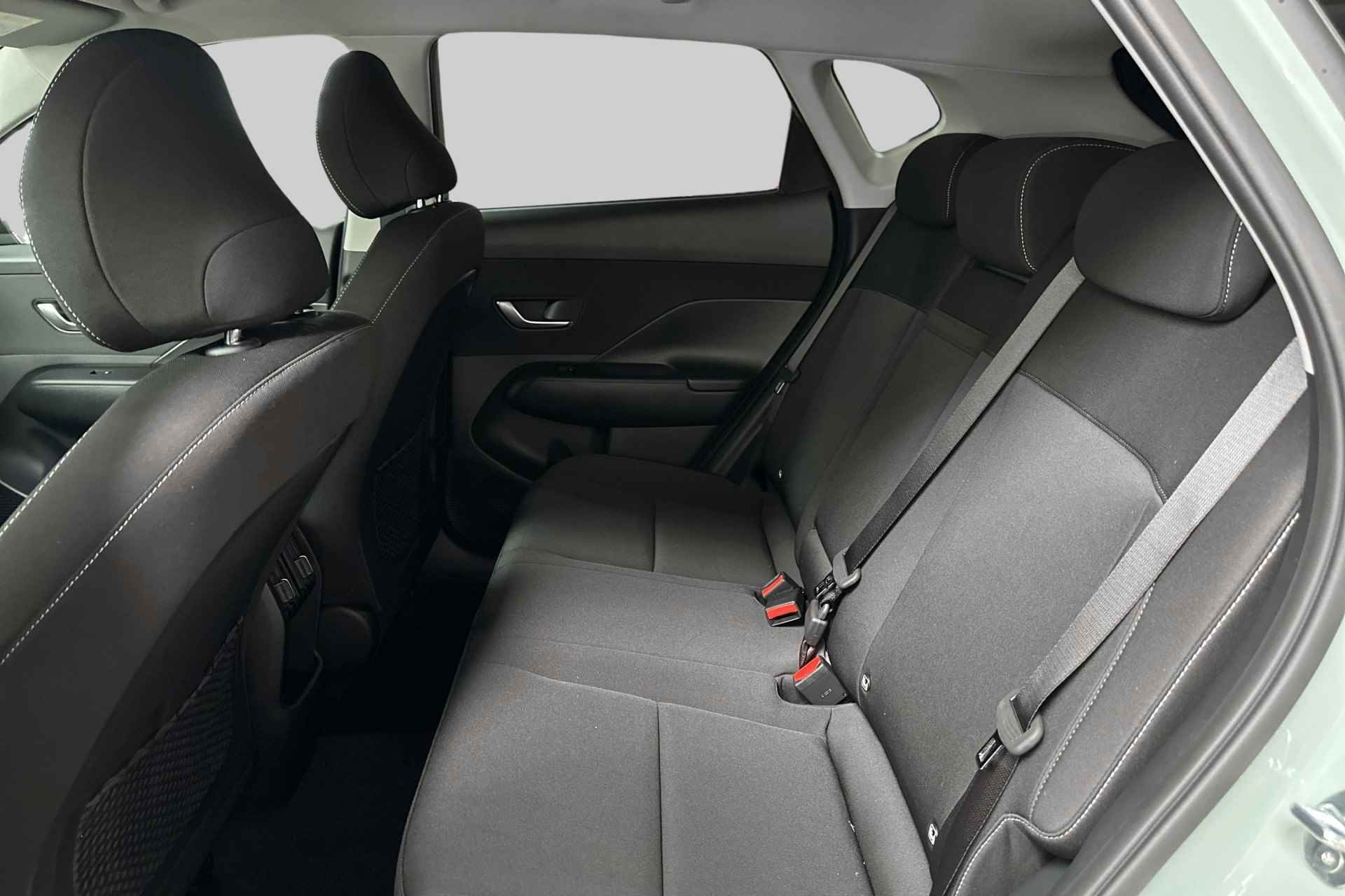Hyundai KONA 1.6 GDI HEV Comfort Smart Van 37.495,- Voor 35.430,- - 9/26