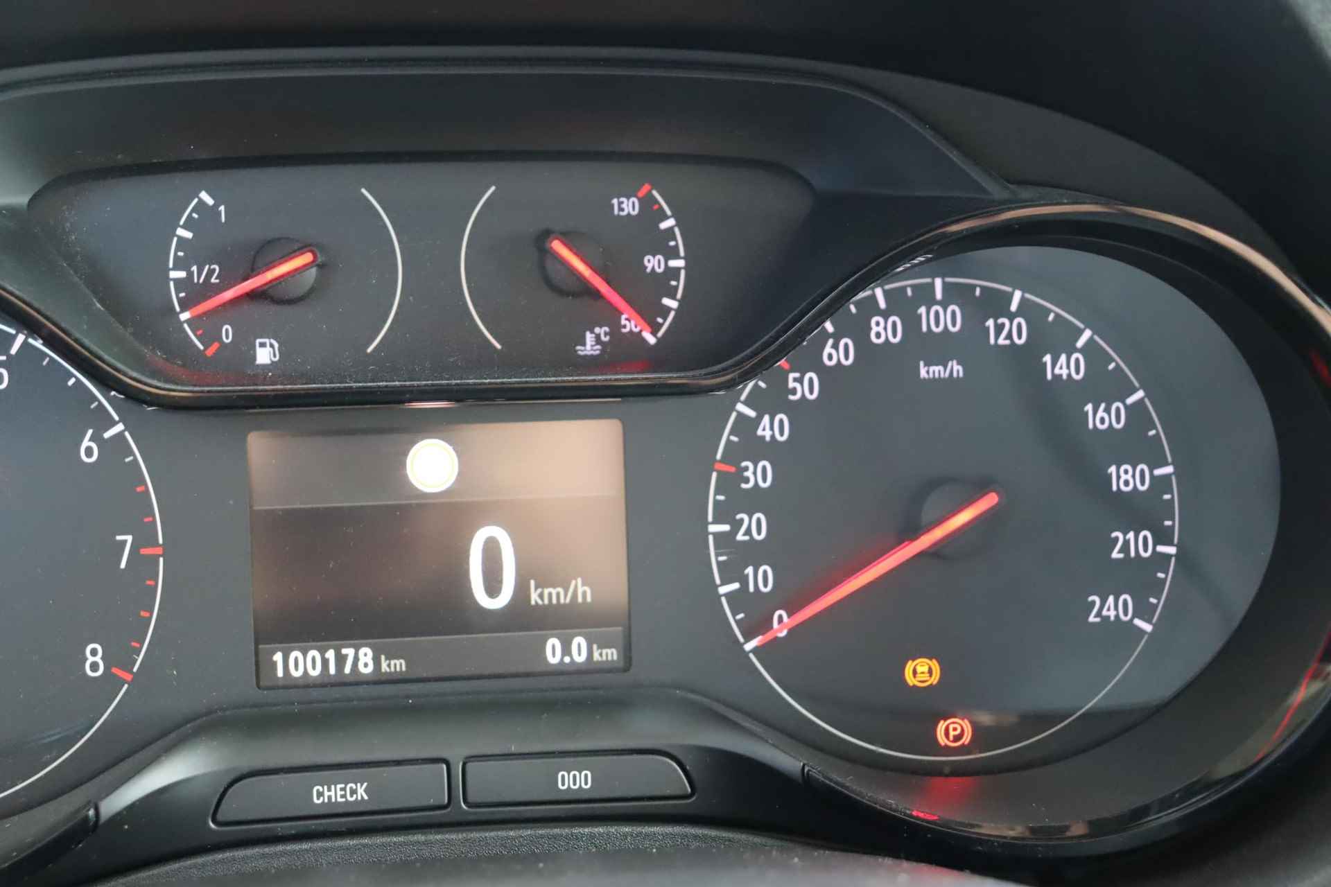 Opel Grandland X 1.2 Turbo Online Edition / Climate / Carplay Navigatie / Winterpakket - 9/41