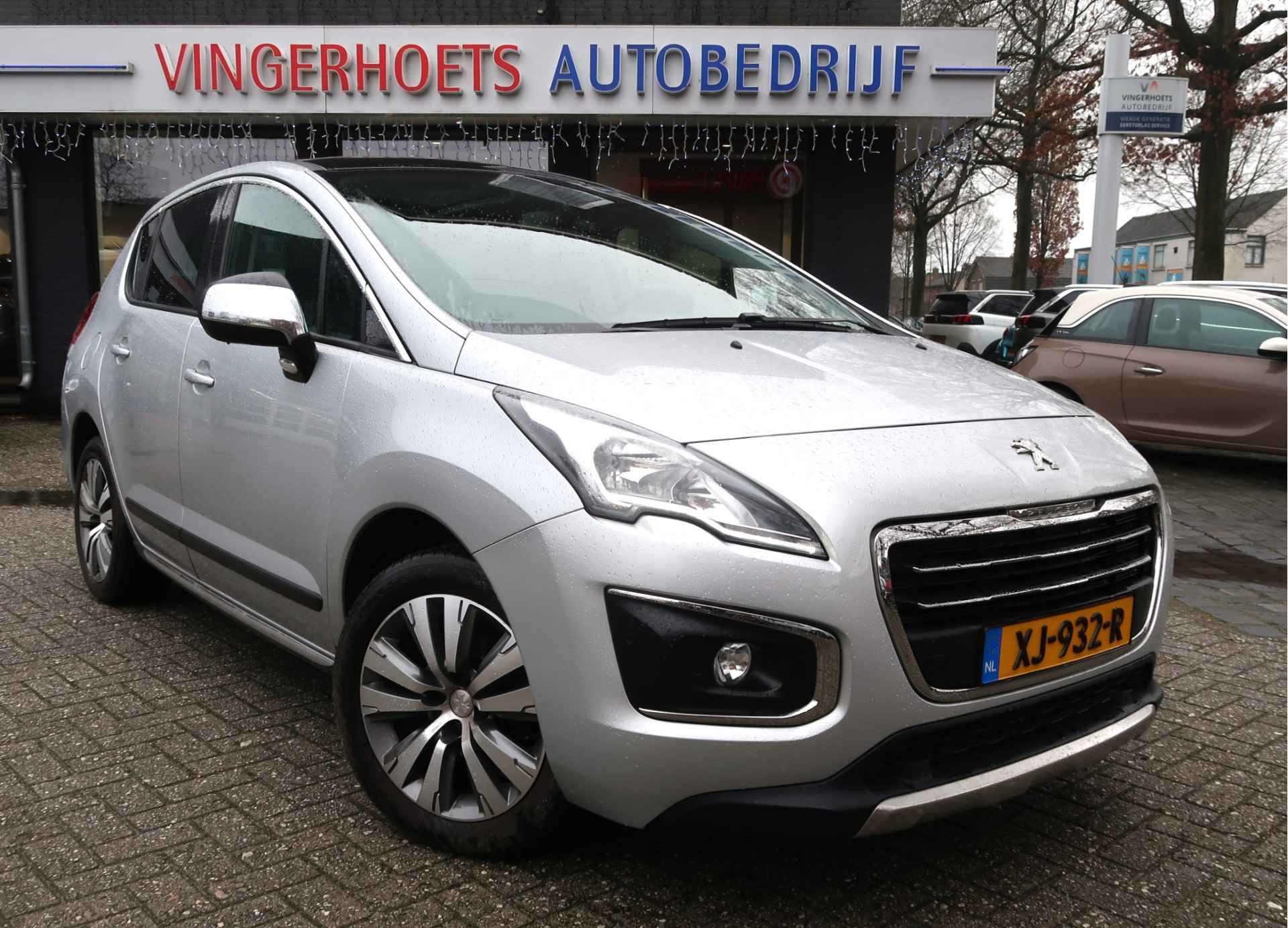 Peugeot 3008 130 Pk Benzine * Hele Luxe Allure * TOPONDERHOUDEN !!! * Panoramadak * Trekhaak * Zwart Lederen Bekleding * Stoelverwarming * Navigatie * Achteruitrij Camera * Head Up Display * Vingerhoets; Vierde Generatie Eersteklas Service ! - 8/47