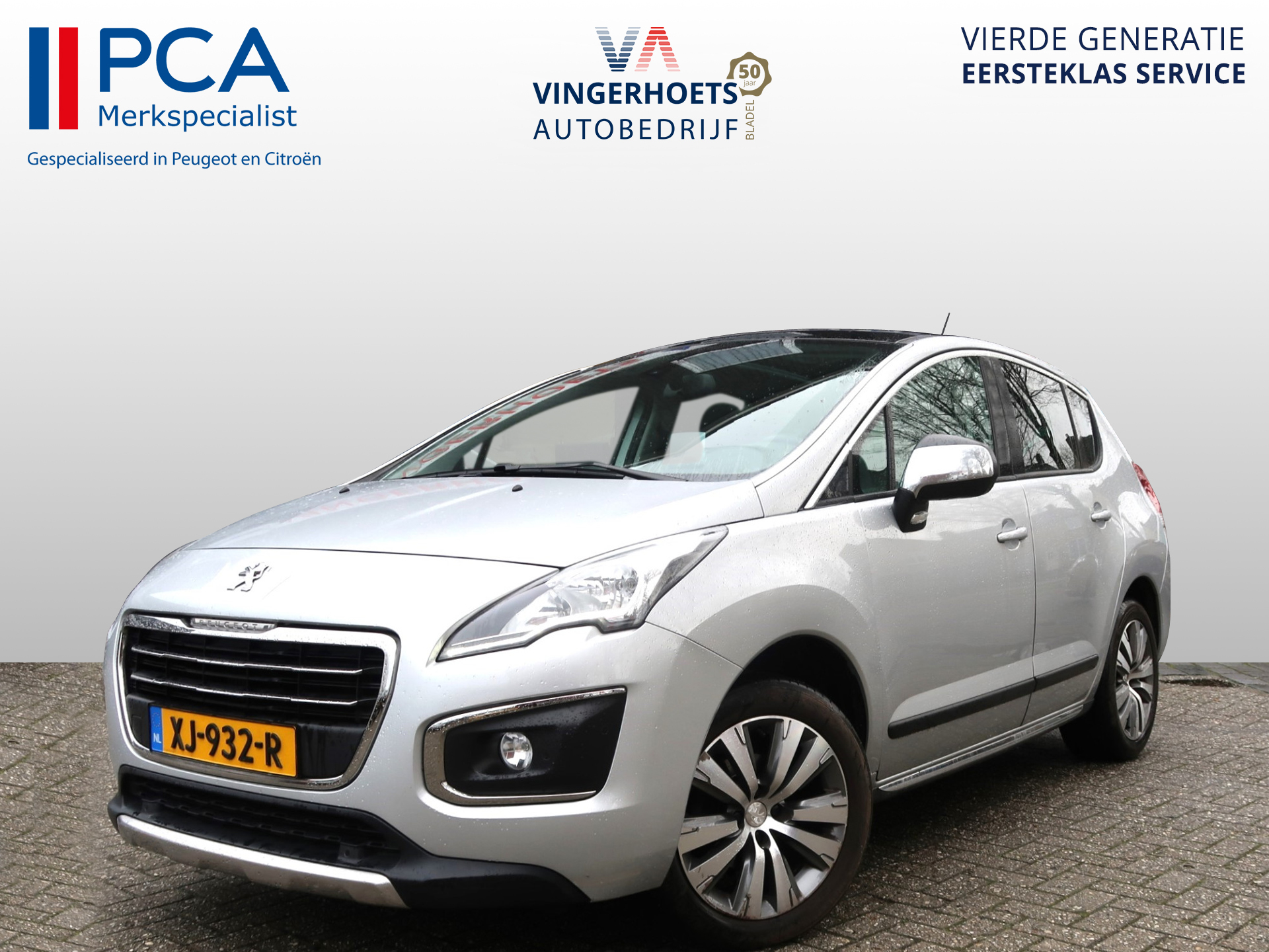 Peugeot 3008 130 Pk Benzine * Hele Luxe Allure * TOPONDERHOUDEN !!! * Panoramadak * Trekhaak * Zwart Lederen Bekleding * Stoelverwarming * Navigatie * Achteruitrij Camera * Head Up Display * Vingerhoets; Vierde Generatie Eersteklas Service !