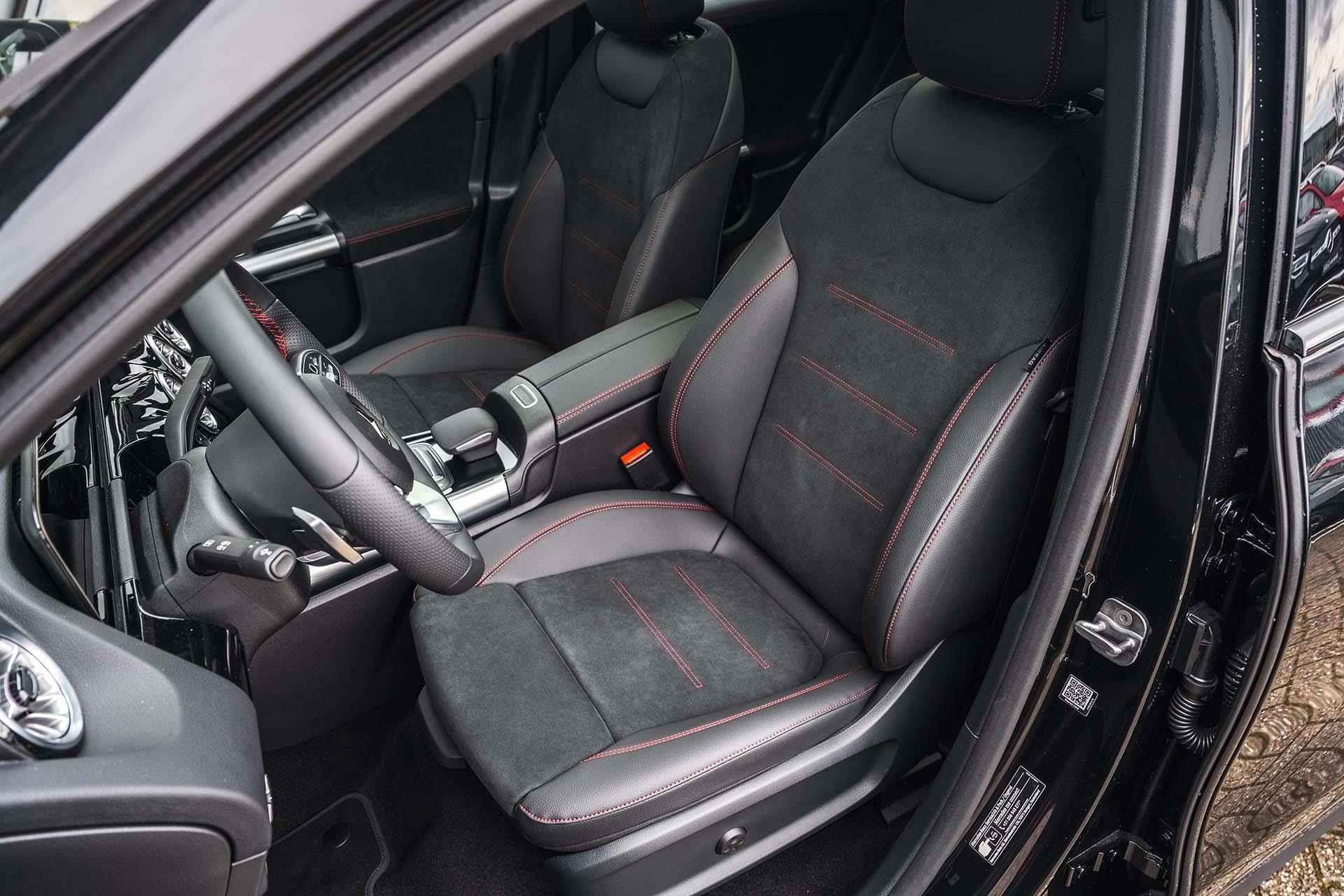 Mercedes-Benz EQA 250+ AMG-Line Business Edition 71 kWh Panoramadak | Sfeerverlichting | Night pakket | Elec-verstelbare stoelen met geheugen | 360° Camera | 19" AMG Velgen - 3/35