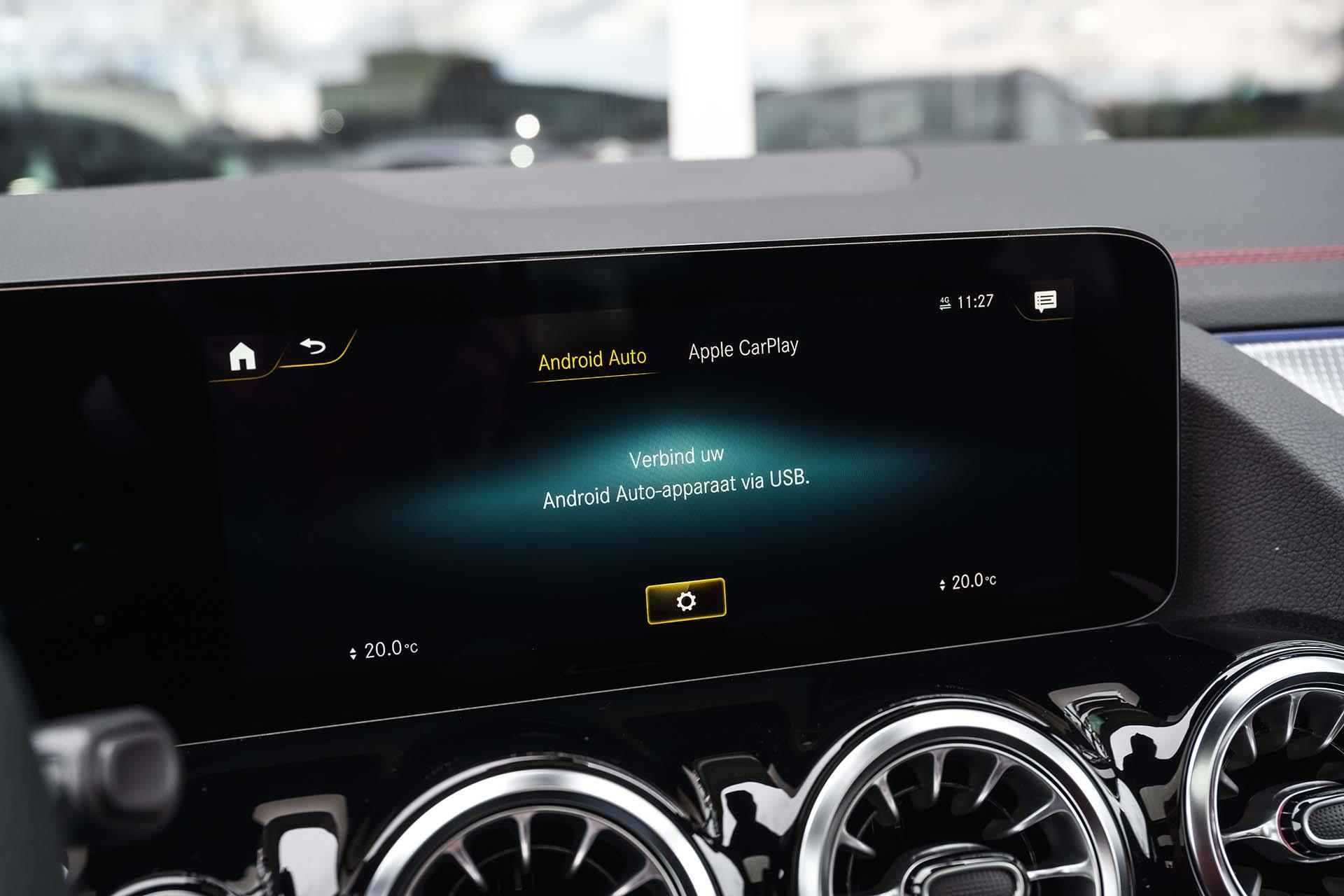 Mercedes-Benz EQA 250+ AMG-Line Business Edition 71 kWh Panoramadak | Sfeerverlichting | Night pakket | Elec-verstelbare stoelen met geheugen | 360° Camera | 19" AMG Velgen - 24/35