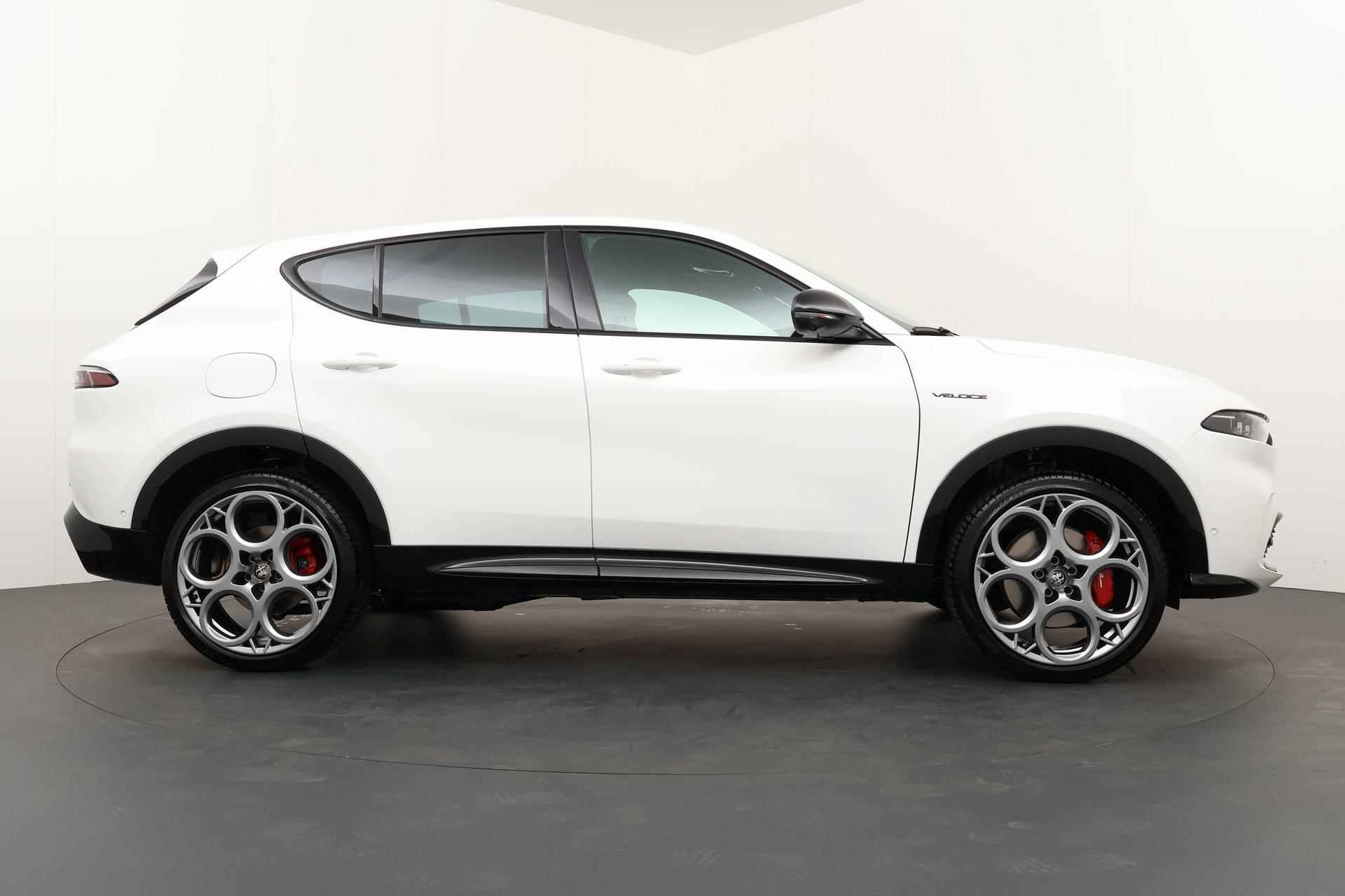 Alfa Romeo Tonale 1.3T PHEV Veloce Panoramadak | Keyless | Navigatie - 6/30