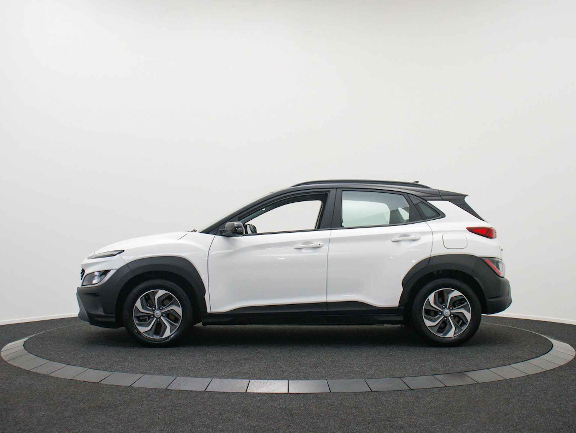 Hyundai Kona 1.6 GDI HEV Comfort Smart | Trekhaak - 11/47