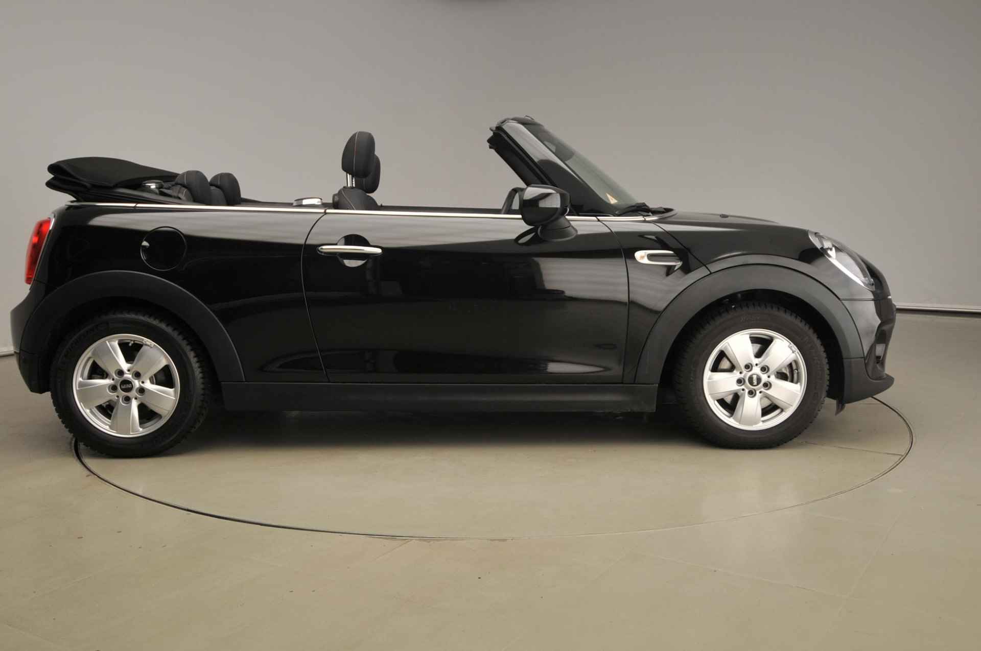 Mini Cabrio One Airco / DAB / PDC / ISOFIX / Alu wielen - 5/33