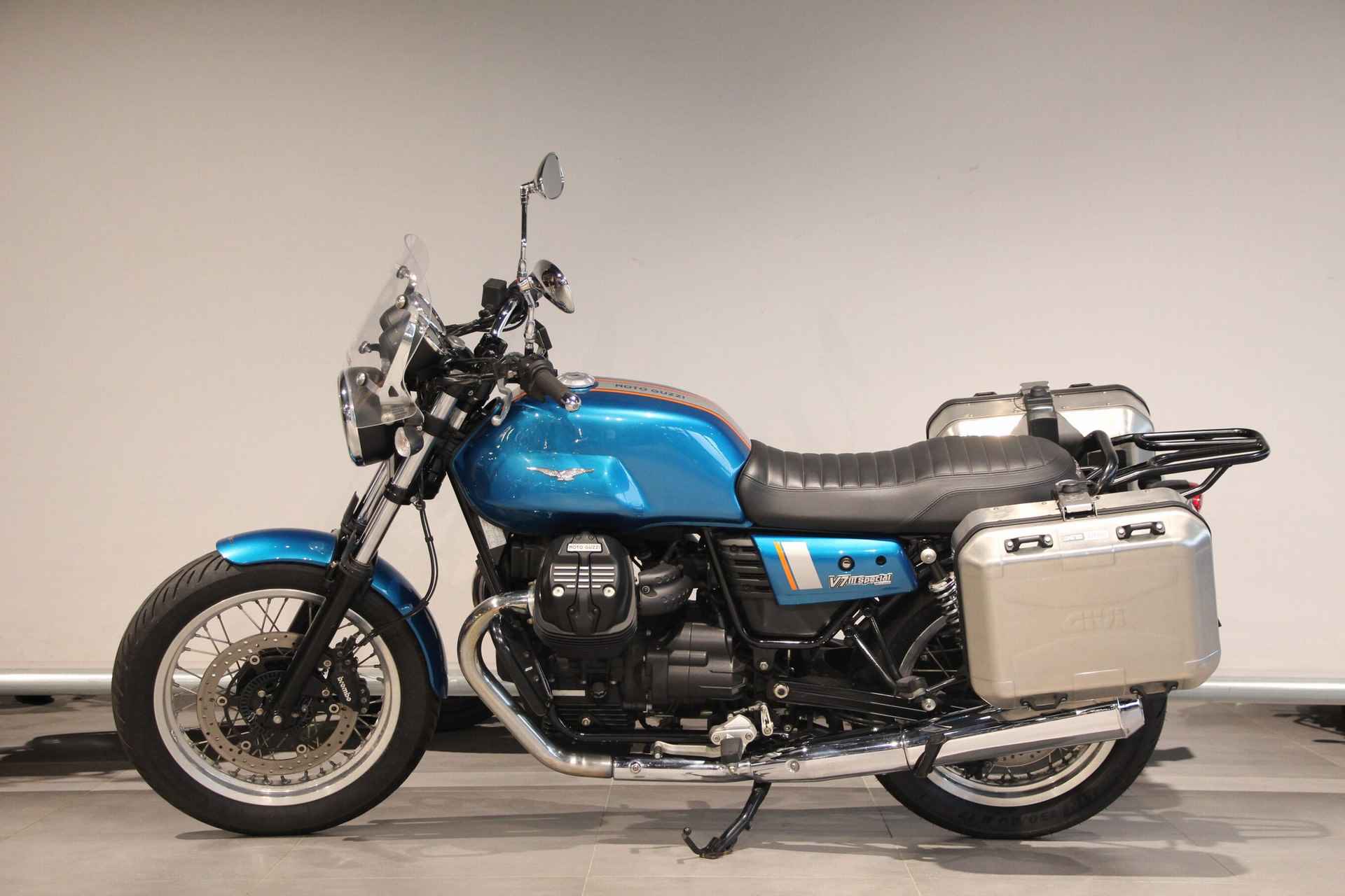 Moto Guzzi V 7 III SPECIAL - 5/12