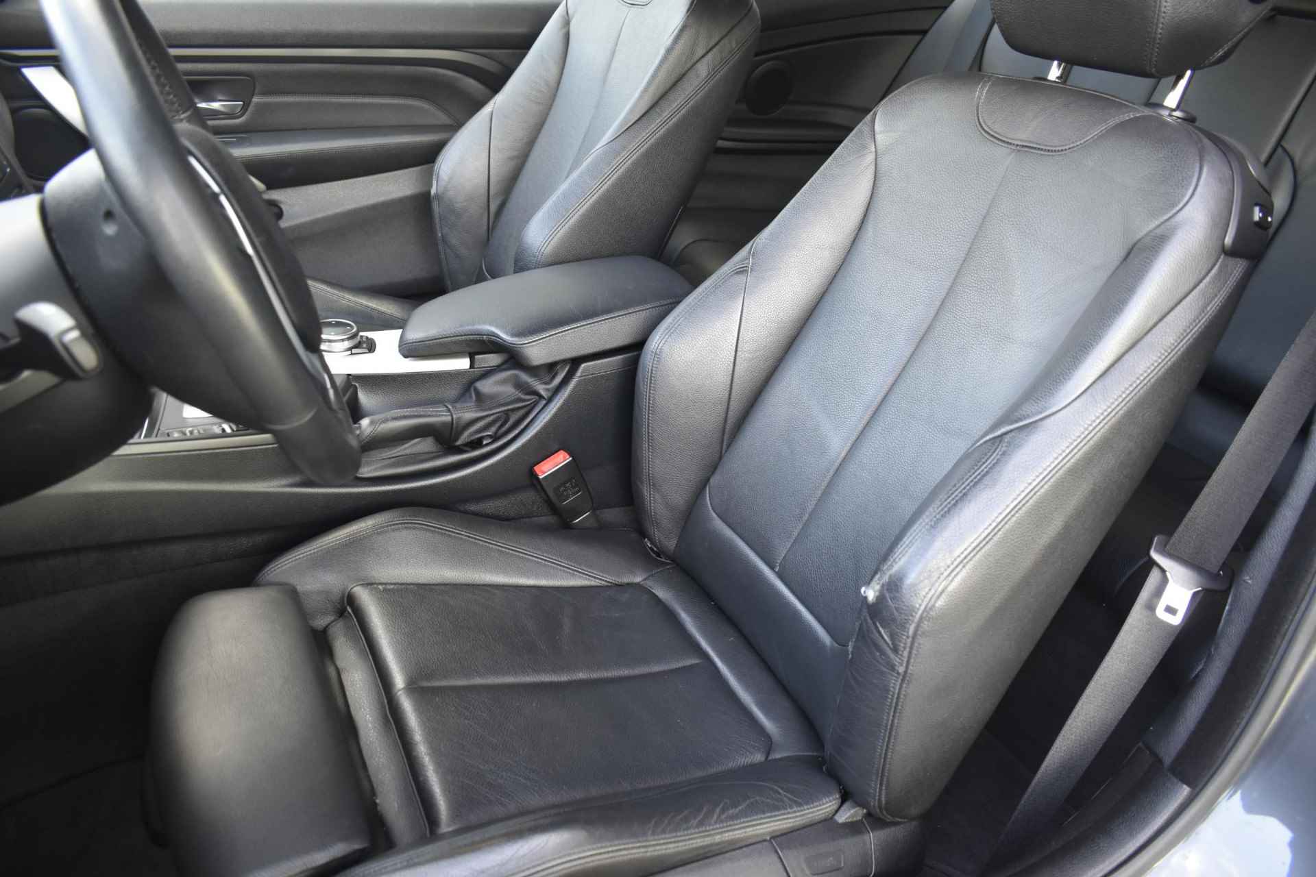 BMW 4-serie Coupé 435i High Executive / Head-up / 360 Camera / Sportstoelen / Xenon / NL-auto / Dealer onderhouden - 8/46