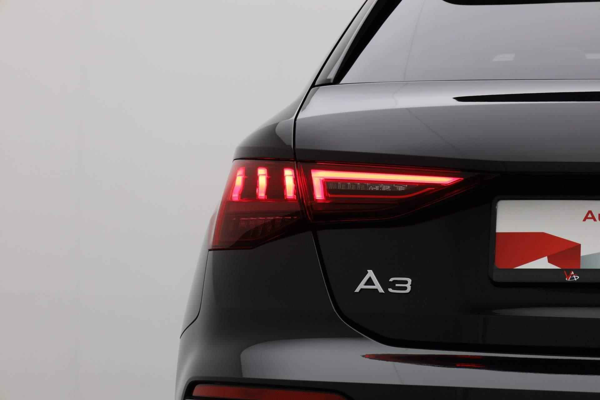 Audi A3 Sportback 35 TFSI 150PK S-tronic S edition | Pano | Matrix LED | Leder/alcantara | ACC | Navi - 17/41