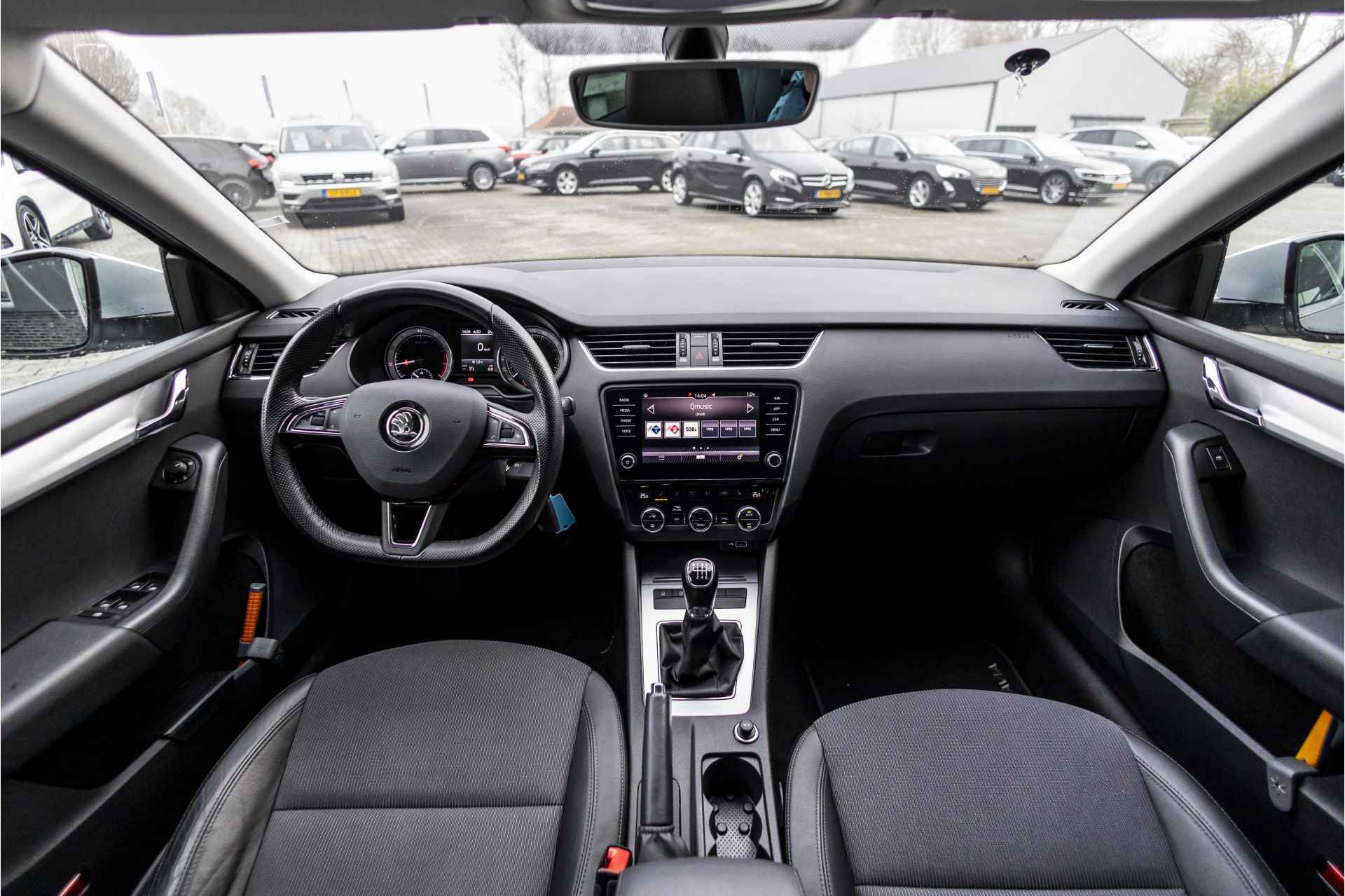 Škoda Octavia 1.0 TSI Greentech Ambition Business | Carplay | NL Auto | Stoelverw. | Navi | Cruise | Metallic | Privacy | - 8/46