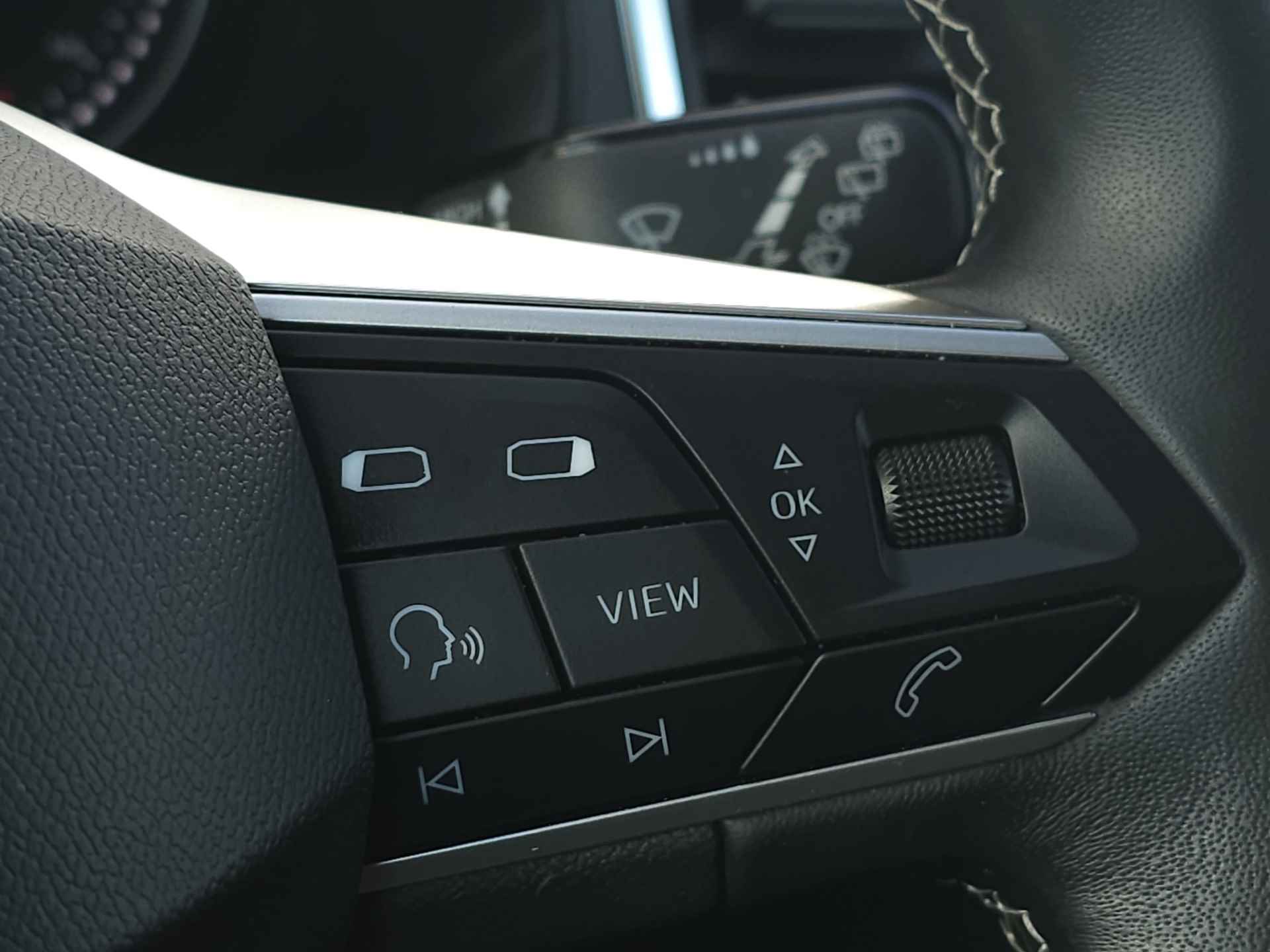SEAT Ateca 1.0 TSI 110 pk Style Business Intense | Navigatie | LED | Lm velgen | Camera | Sensoren | All Season banden | incl. Bovag rijklaarpakket met 12 maanden garantie | - 23/35