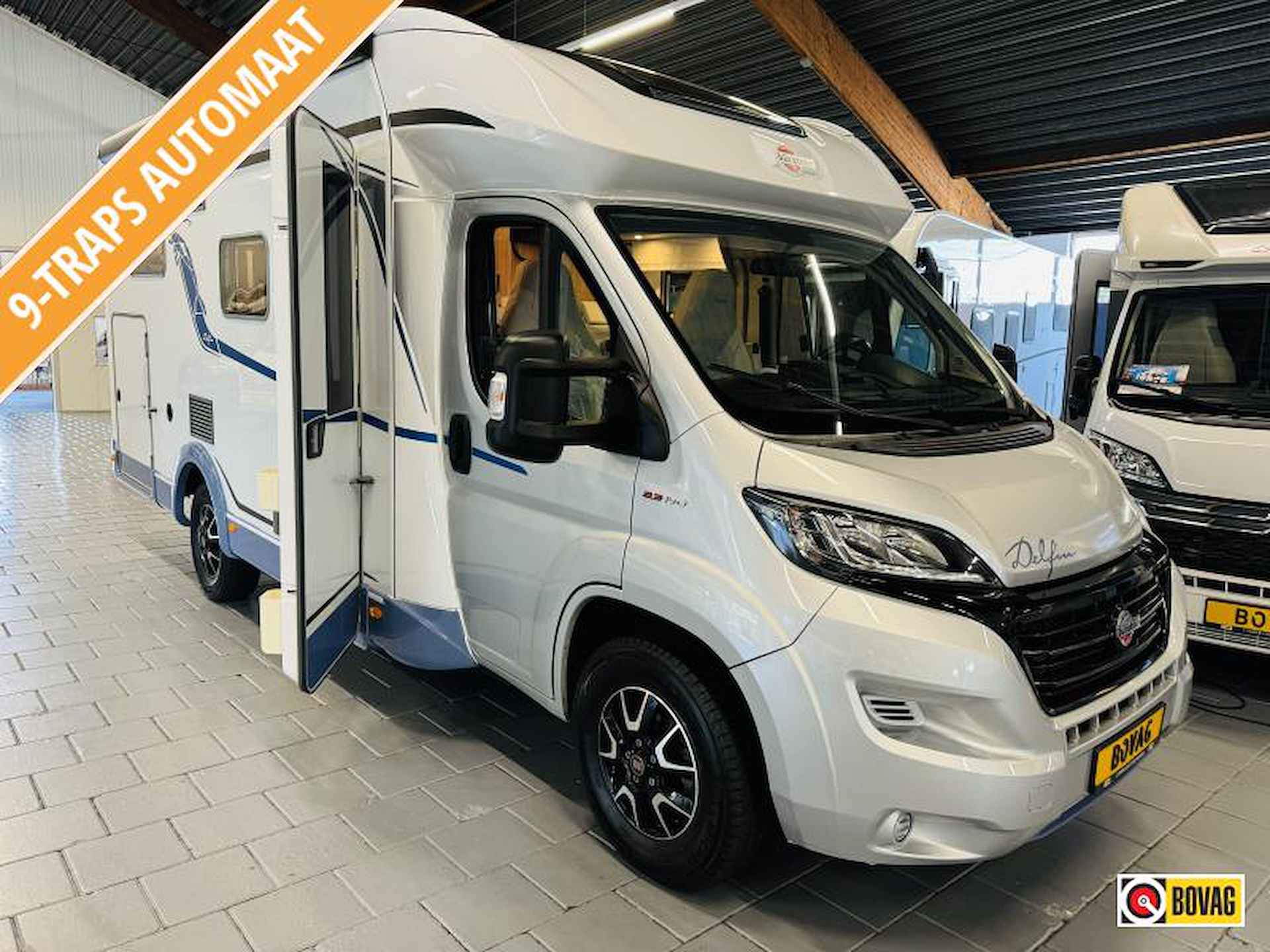 Bürstner Delfin T 690 9G Automaat Enkele bedden