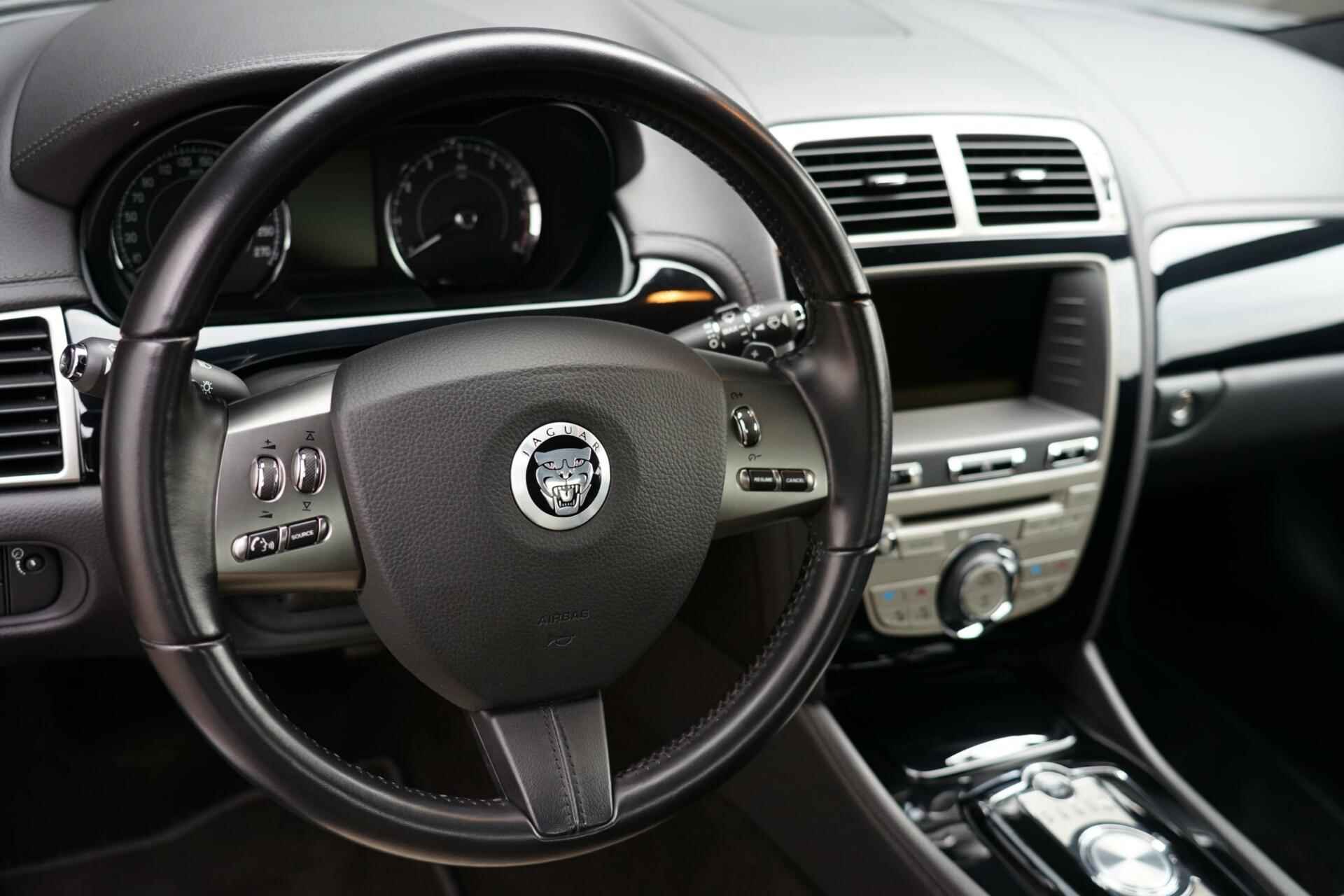 Jaguar XK 5.0 V8 Coupé, leder, keyless, memory, stoelverw. - 19/29