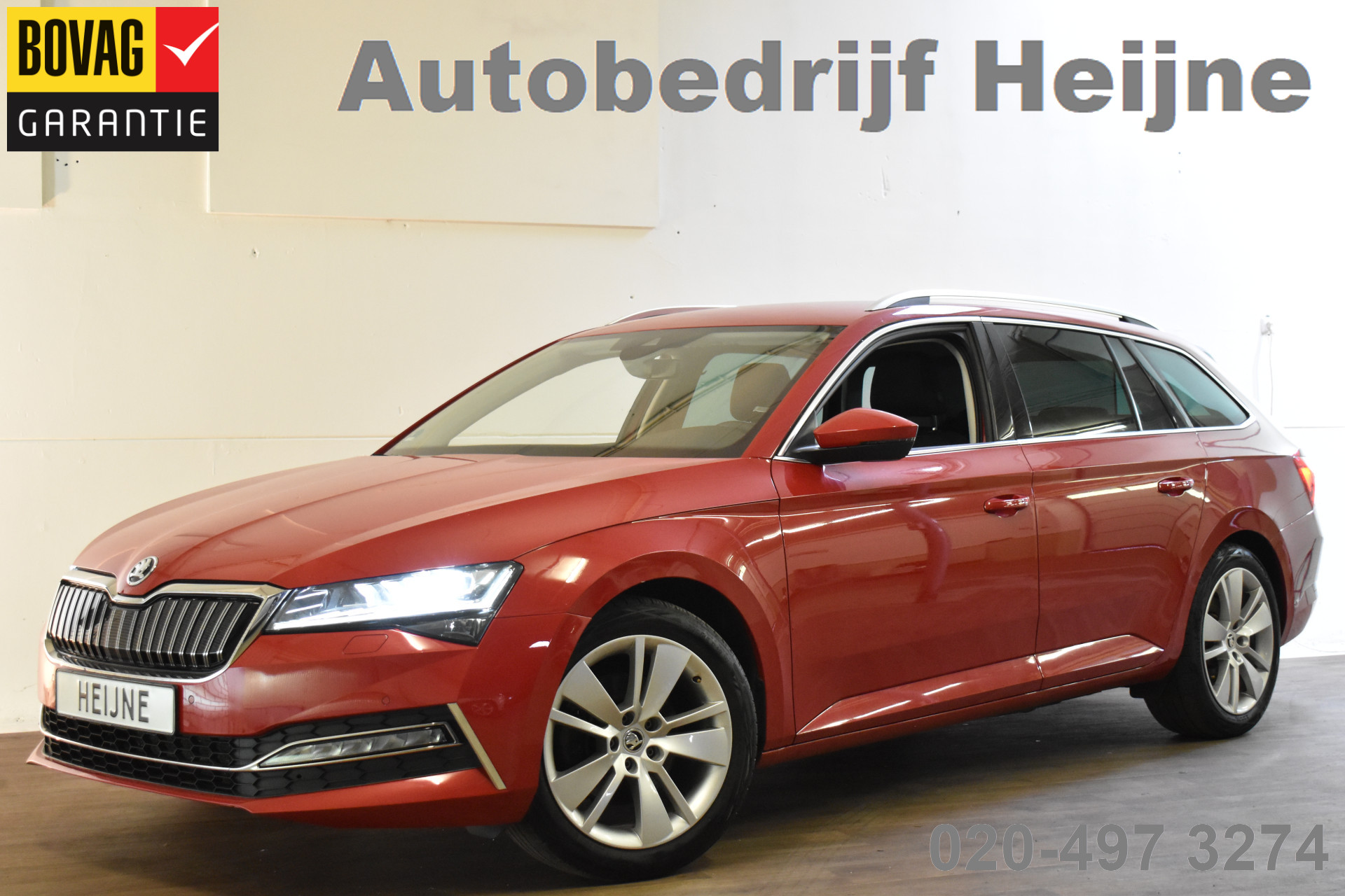 Škoda Superb Combi iV 218PK DSG HYBRID BUSINESS + VIRTUAL/TREKHAAK/CAMERA