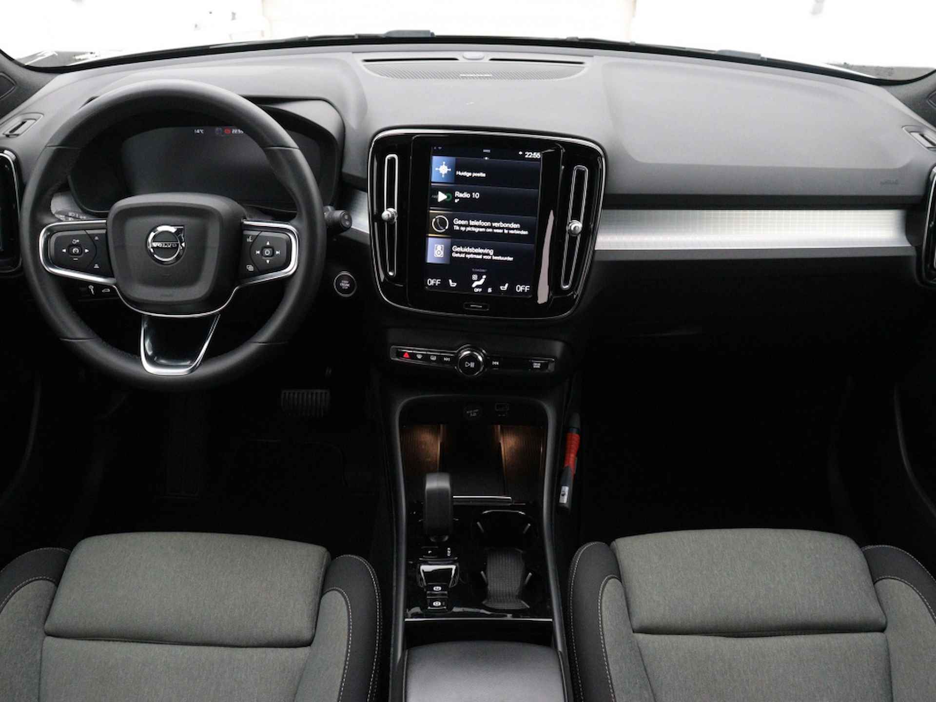 Volvo XC40 1.5 T4 R Plus Dark - 6/34