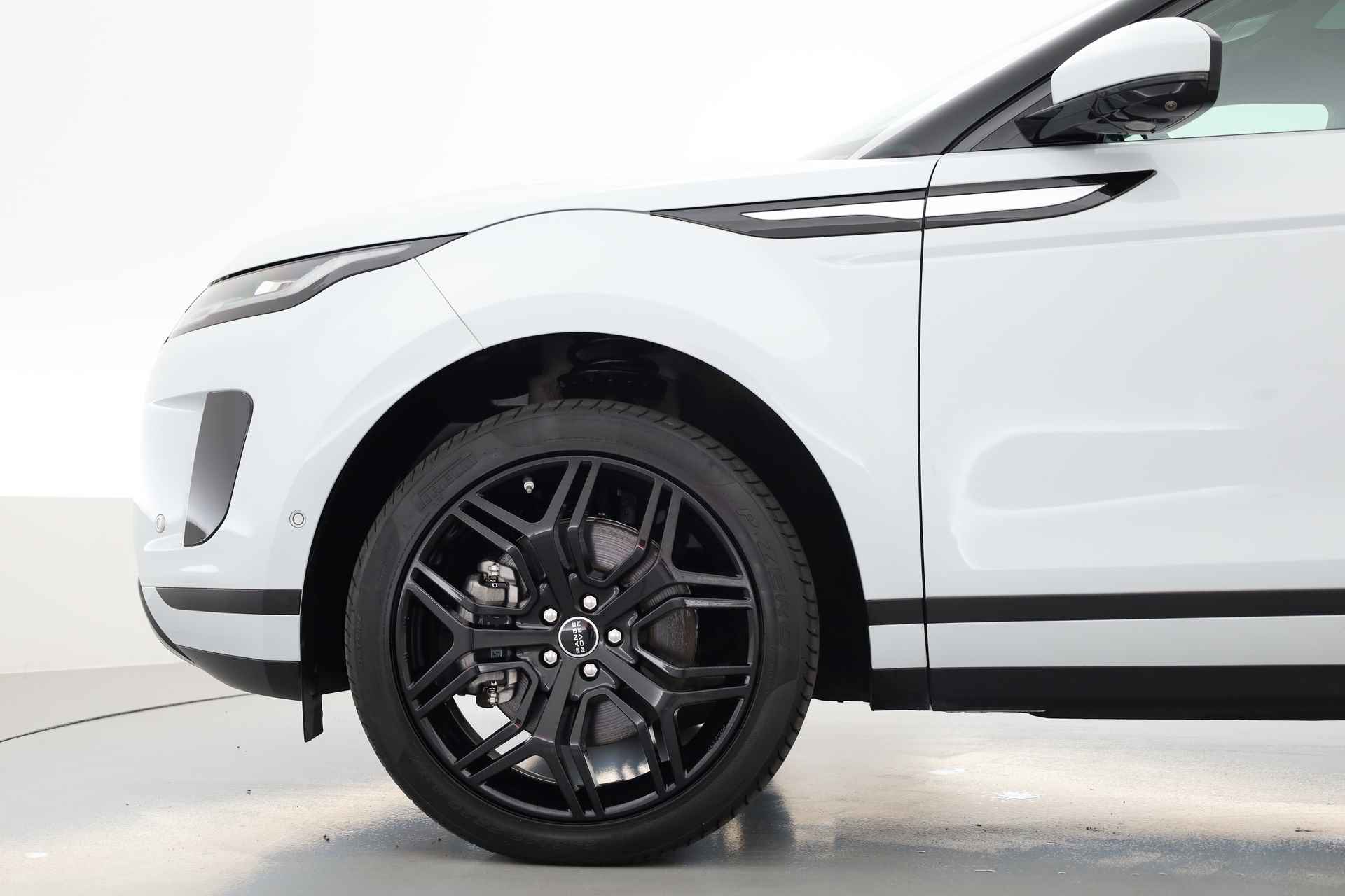 Land Rover Range Rover Evoque 1.5 P300e S | Pano | 360cam | Navi | Stoelverw. | Leder | Elek. Stoelen  | Apple CarPlay - 22/26