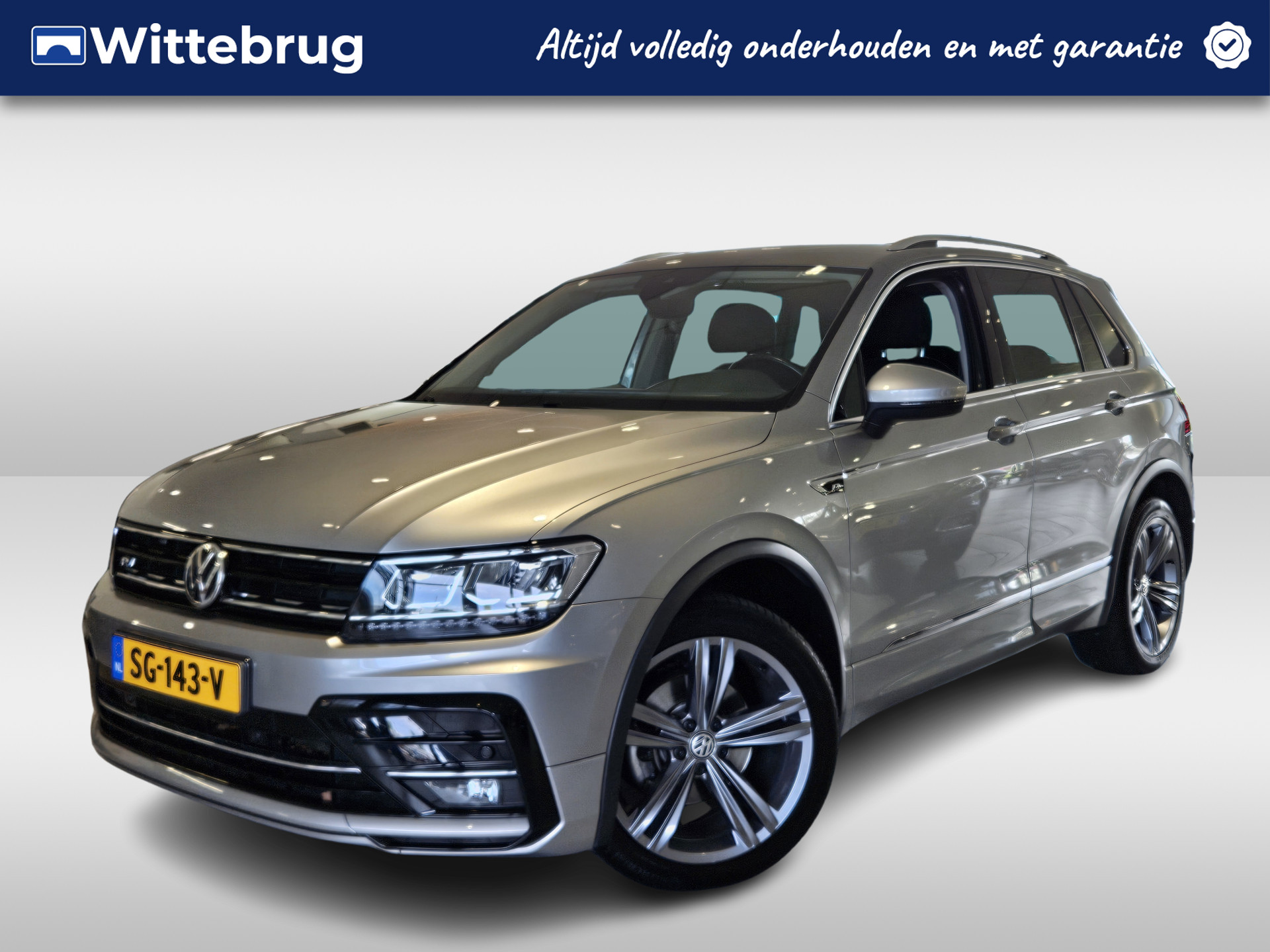 Volkswagen Tiguan 1.4 TSI ACT Highline 150 PK Automaat | Trekhaak | R-Line Pakket | Geremd Trekgewicht 1.800 KG bij viaBOVAG.nl