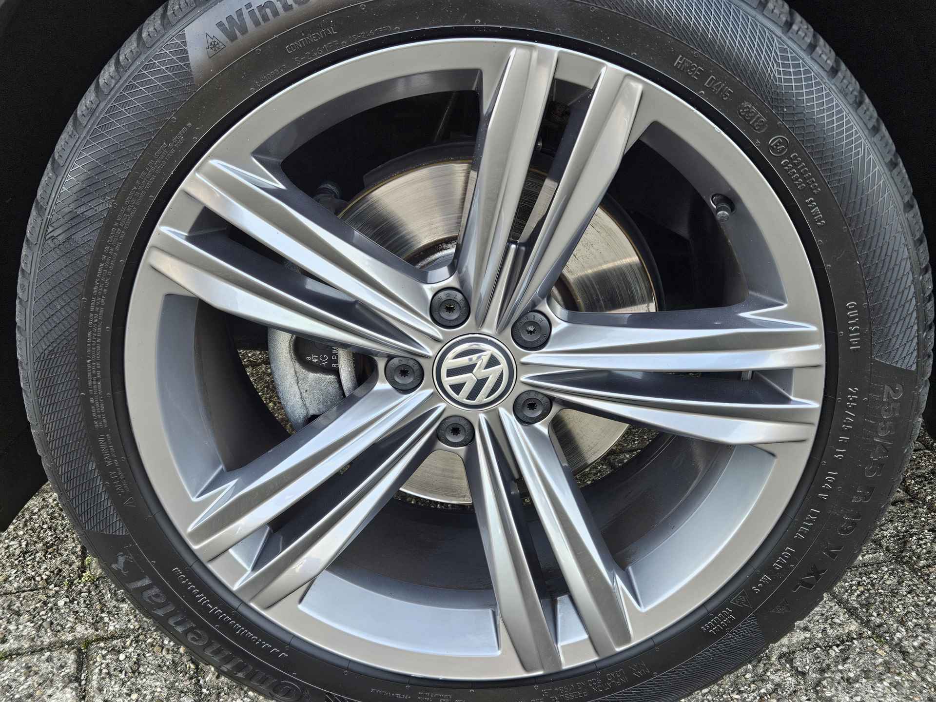 Volkswagen Tiguan 1.4 TSI ACT Highline 150 PK Automaat | Trekhaak | R-Line Pakket | Geremd Trekgewicht 1.800 KG - 14/40
