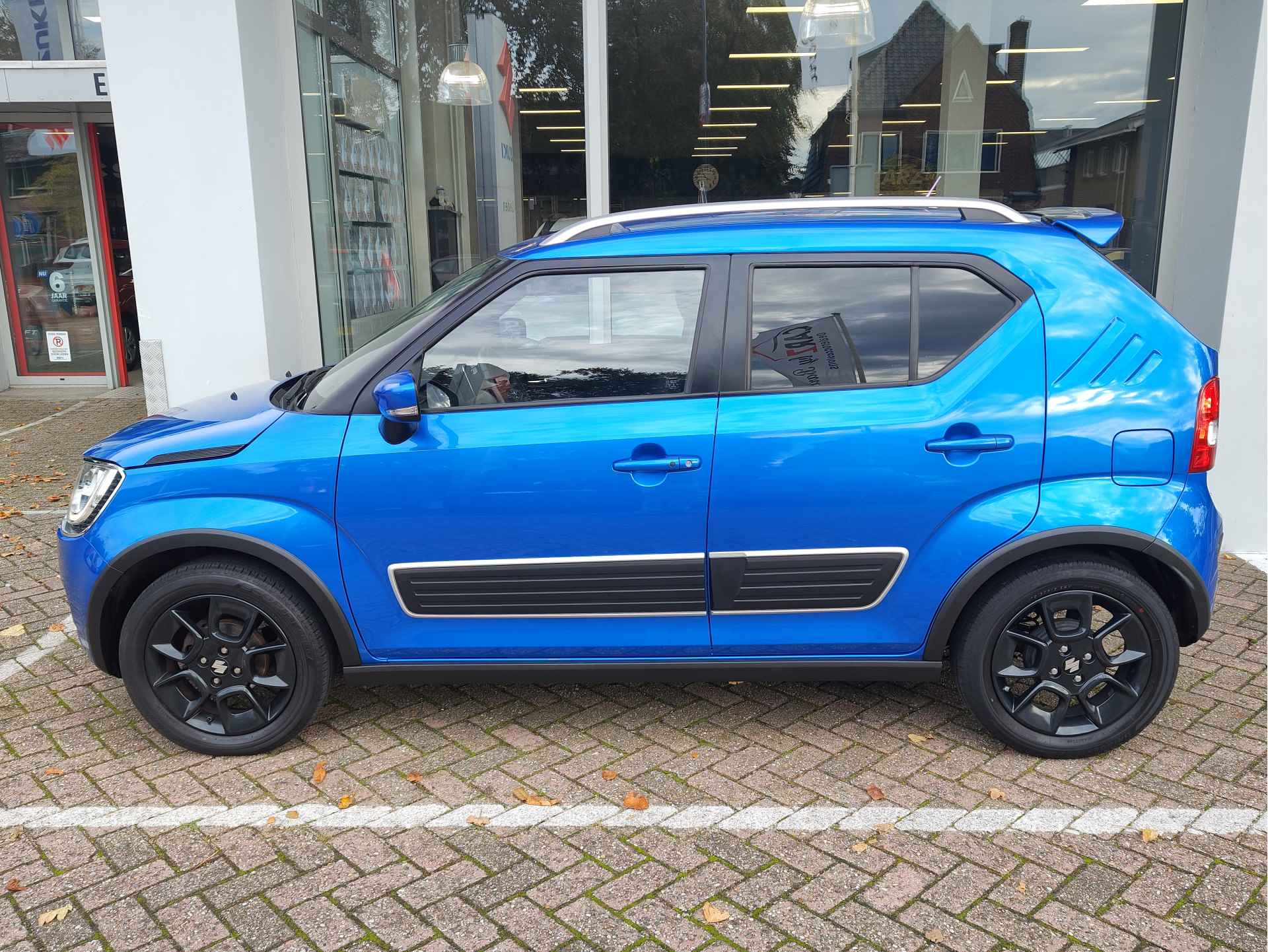 Suzuki Ignis 1.2 SMART HYBRID STIJL Navi | Clima | Stoelverwarming | Cruise - 3/39