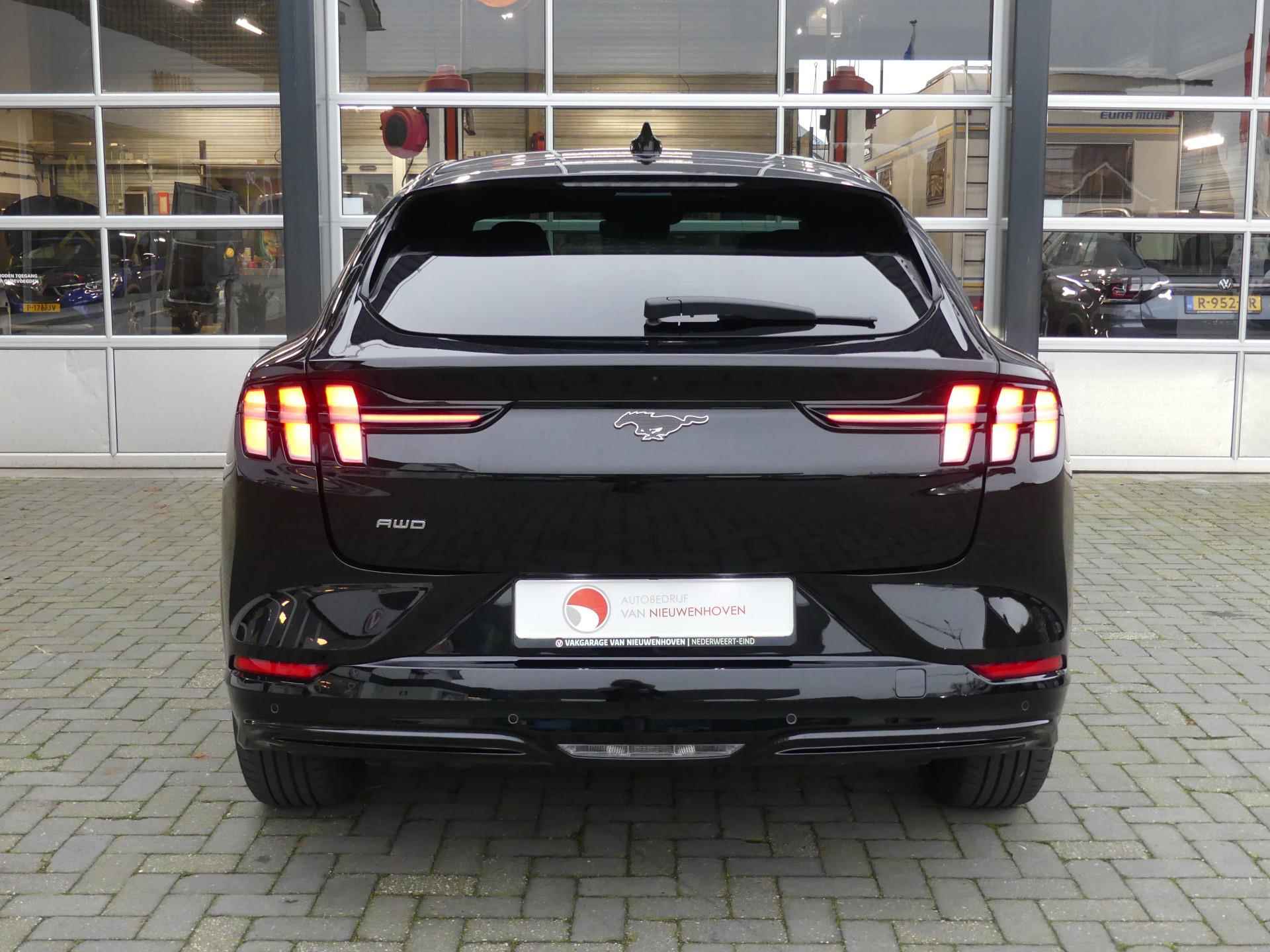 Ford Mustang Mach-E AWD €. 29.999,- excl. btw *8 jaar garantie - 35/47