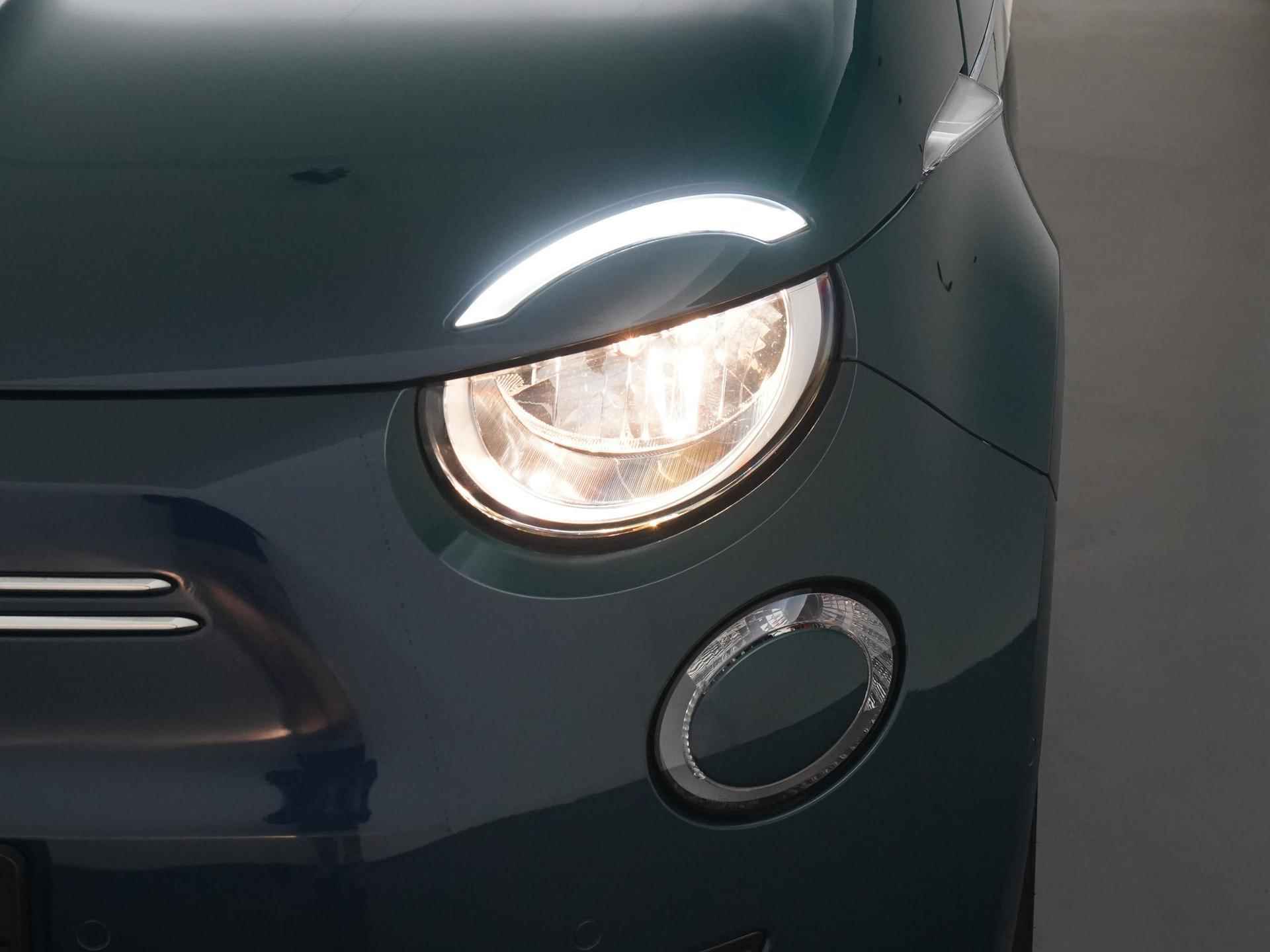 Fiat 500e Cabrio 42 kWh | Camera | Blind Spot | Apple Carplay | Zondag Open! - 20/37