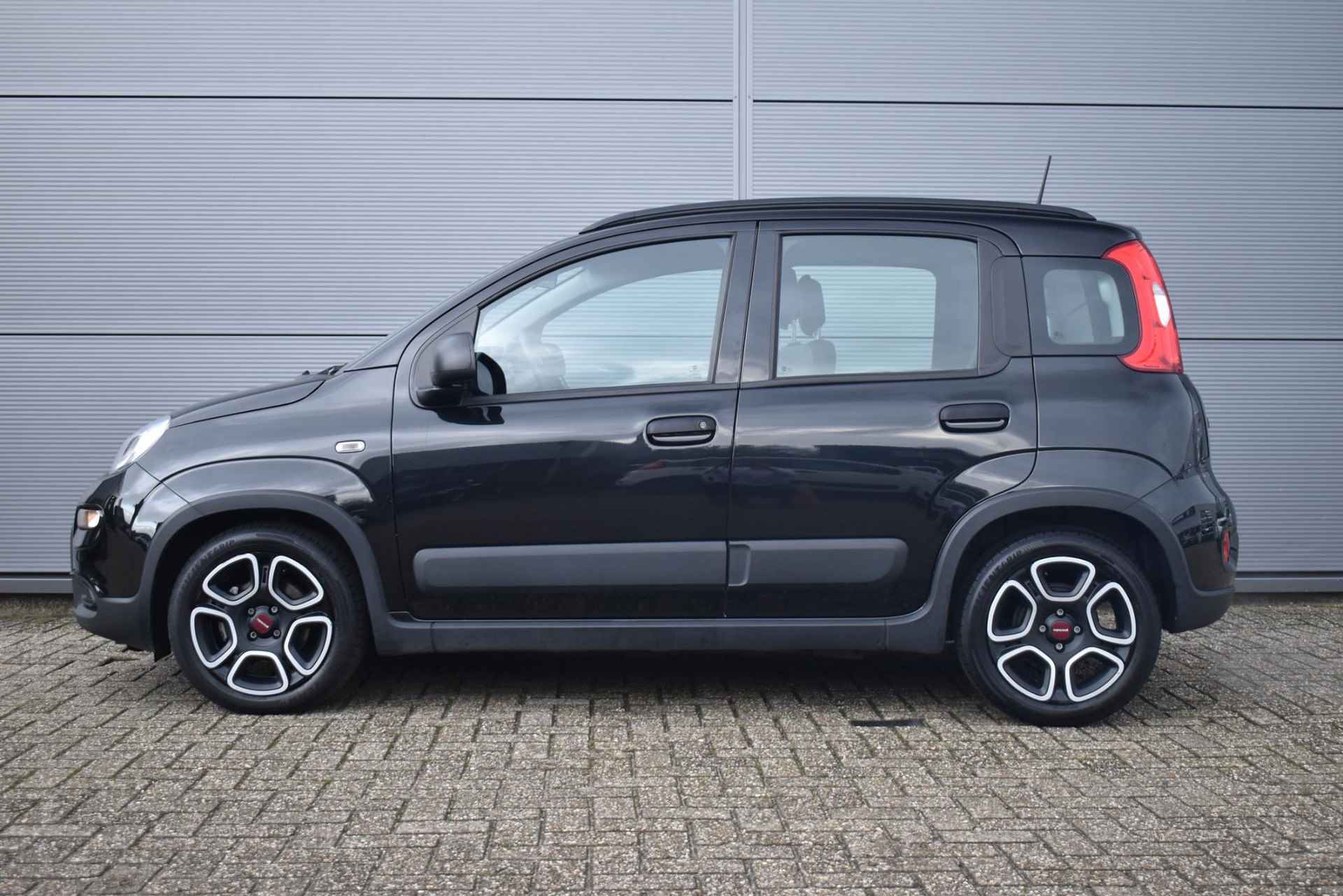 Fiat Panda 1.0 Hybrid City Life - 2/31