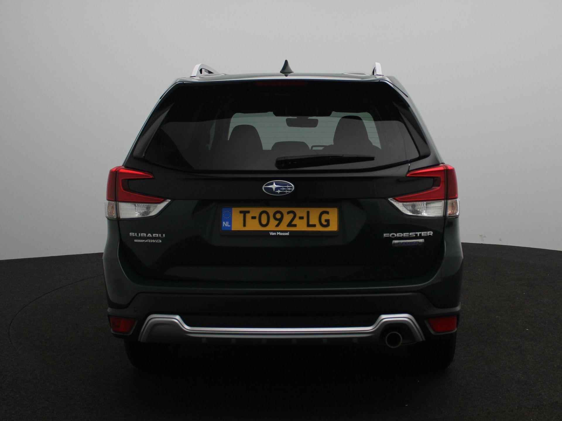 Subaru Forester 2.0i e-BOXER Premium | Climate Control | Navigatie | Lichtmetalen Velgen | Cruise Control | Apple Carplay & Android Auto | Parkeersensoren & Achteruitrijcamera | - 5/26