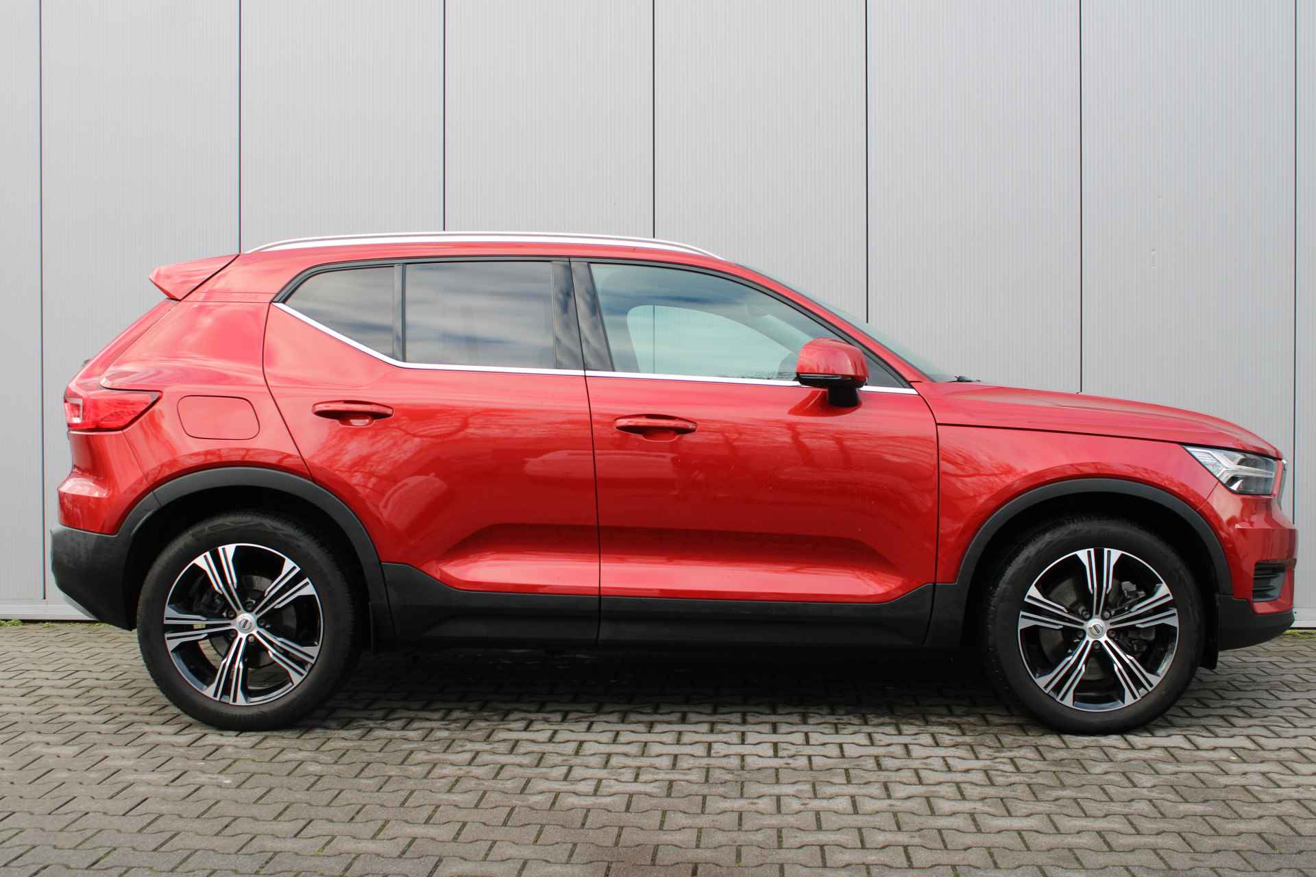 Volvo XC40 T4 Recharge Inscription | Leder | 19" velgen | - 4/36