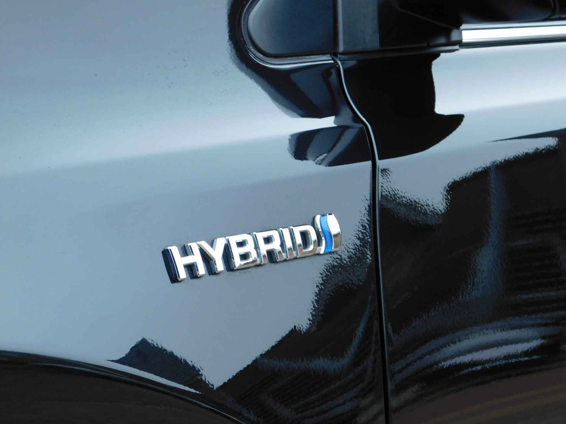 Toyota RAV4 2.5 Hybrid Executive - 13/44