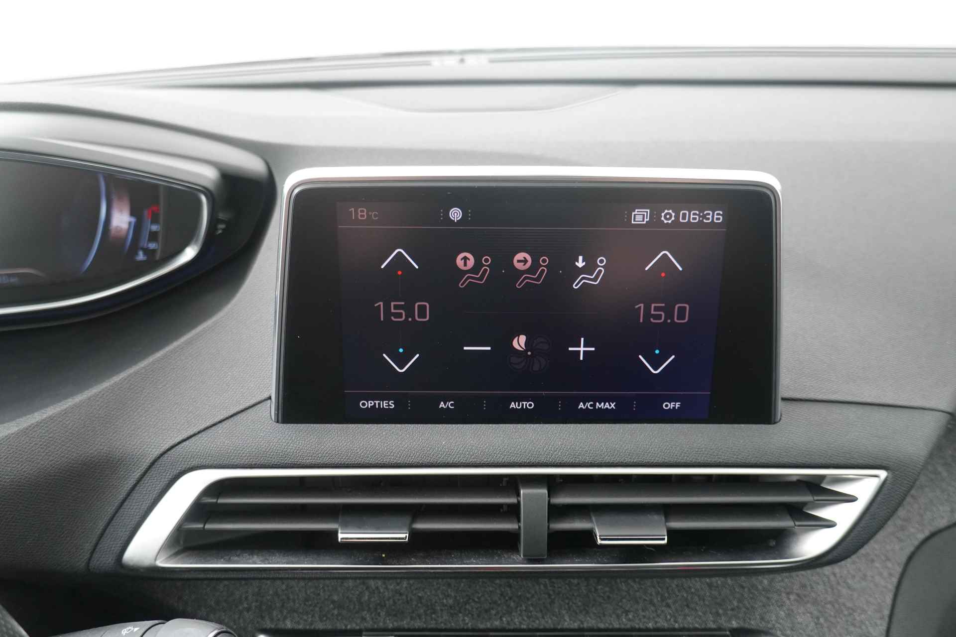 Peugeot 3008 BWJ 2018 1.2 PureTech 131 PK GT Line SCHUIF.KANTELDAK / PANODAK / LEER / AFN.TREKHAAK / A.U.R.CAMERA / NAVI / DAB+ / CLIMA / CRUISE / APPLE.CARPLAY / ANDROID.AUTO / LMV / ELEK.PAKKET / ISOFIX - 17/34