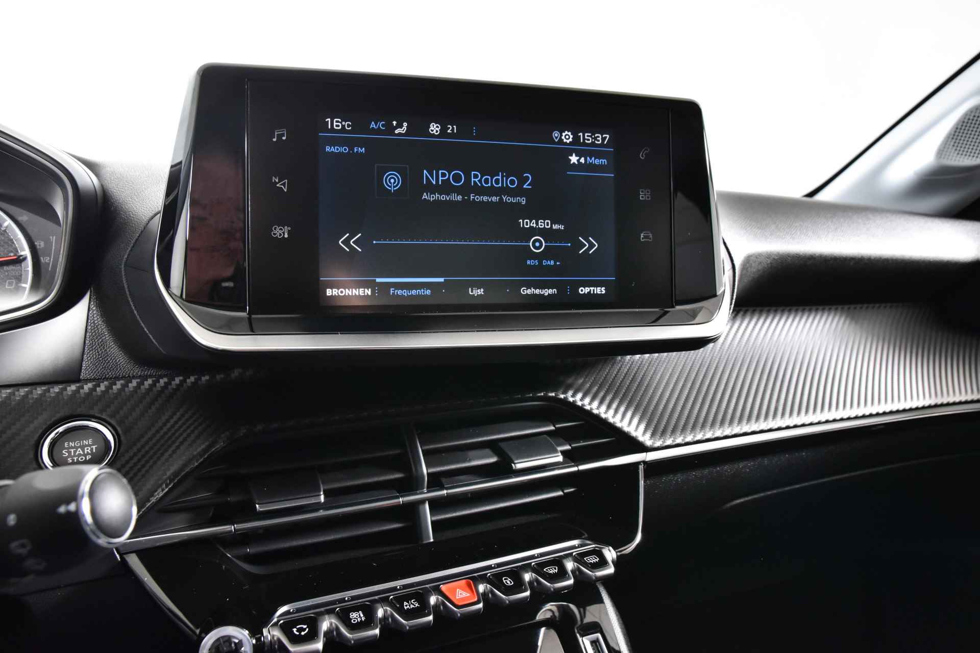 Peugeot 208 1.2 PureTech 100 PK Allure - Automaat | Cruise | PDC | Camera | App. Connect | ECC | LM 16" | LED | - 16/48