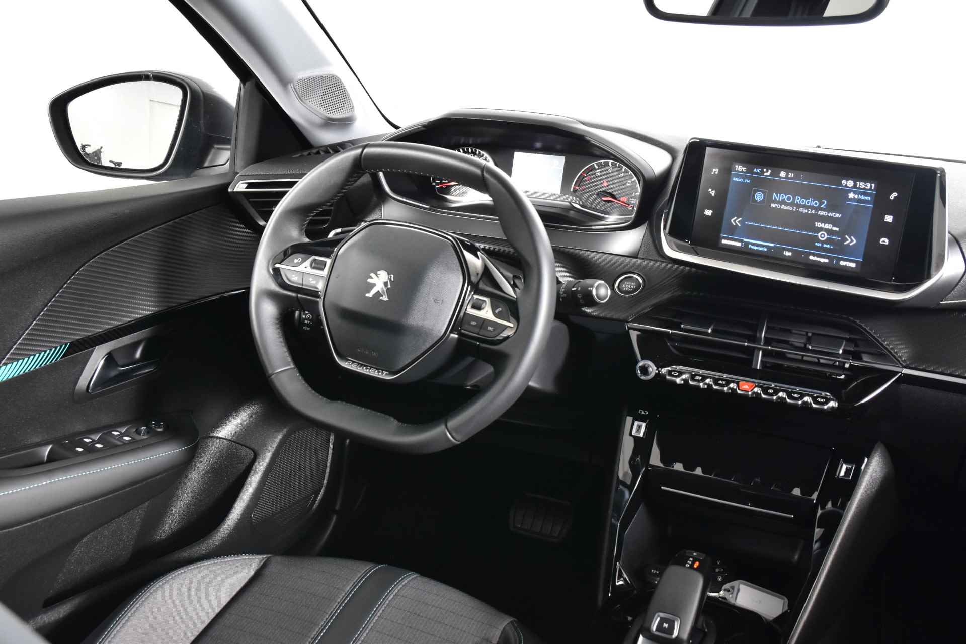 Peugeot 208 1.2 PureTech 100 PK Allure - Automaat | Cruise | PDC | Camera | App. Connect | ECC | LM 16" | LED | - 34/48