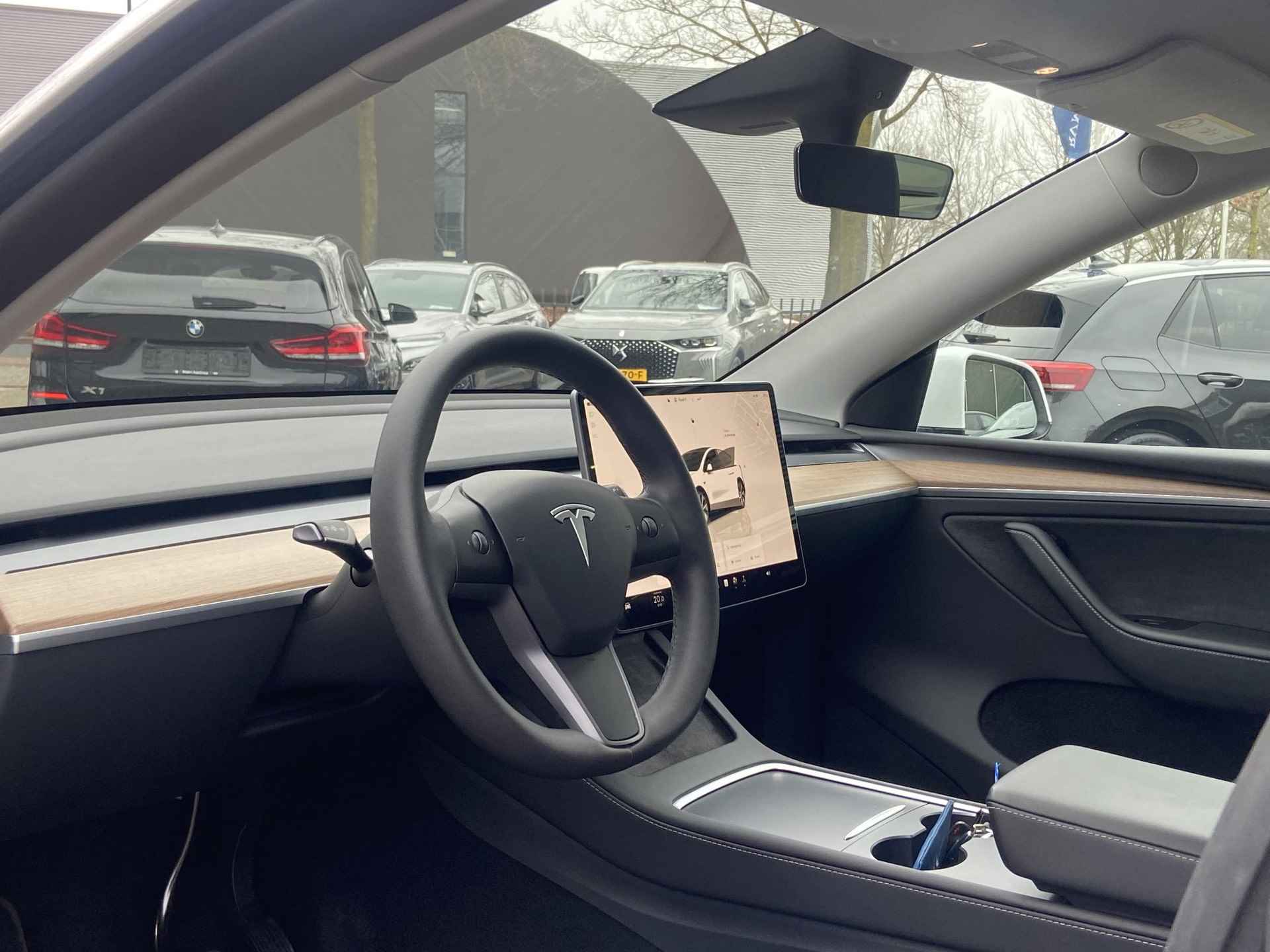 TESLA MODEL Y LONG RANGE VOLLEDIGE TESLA GARANTIE T/M 11-2026 OF 80.000KM | ACCU EN AANDRIJFLIJN T/M 2030 OF 160.000KM - 11/25