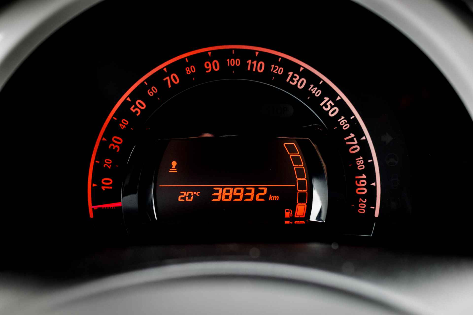 Renault Twingo 0.9 90 PK TCe Intens RIJKLAAR | Climat  | 15 inch LMV  | DAB Radio | | Cruise control | - 15/25