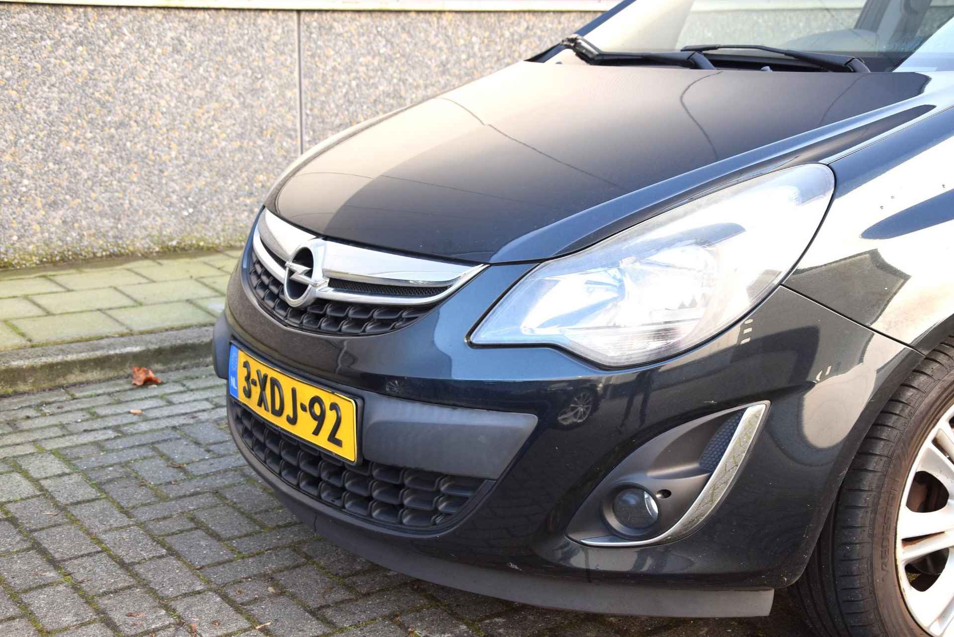 Opel Corsa 1.4-16V BlitZ | Airco | Navigatie | Stoelverwarming | - 4/31