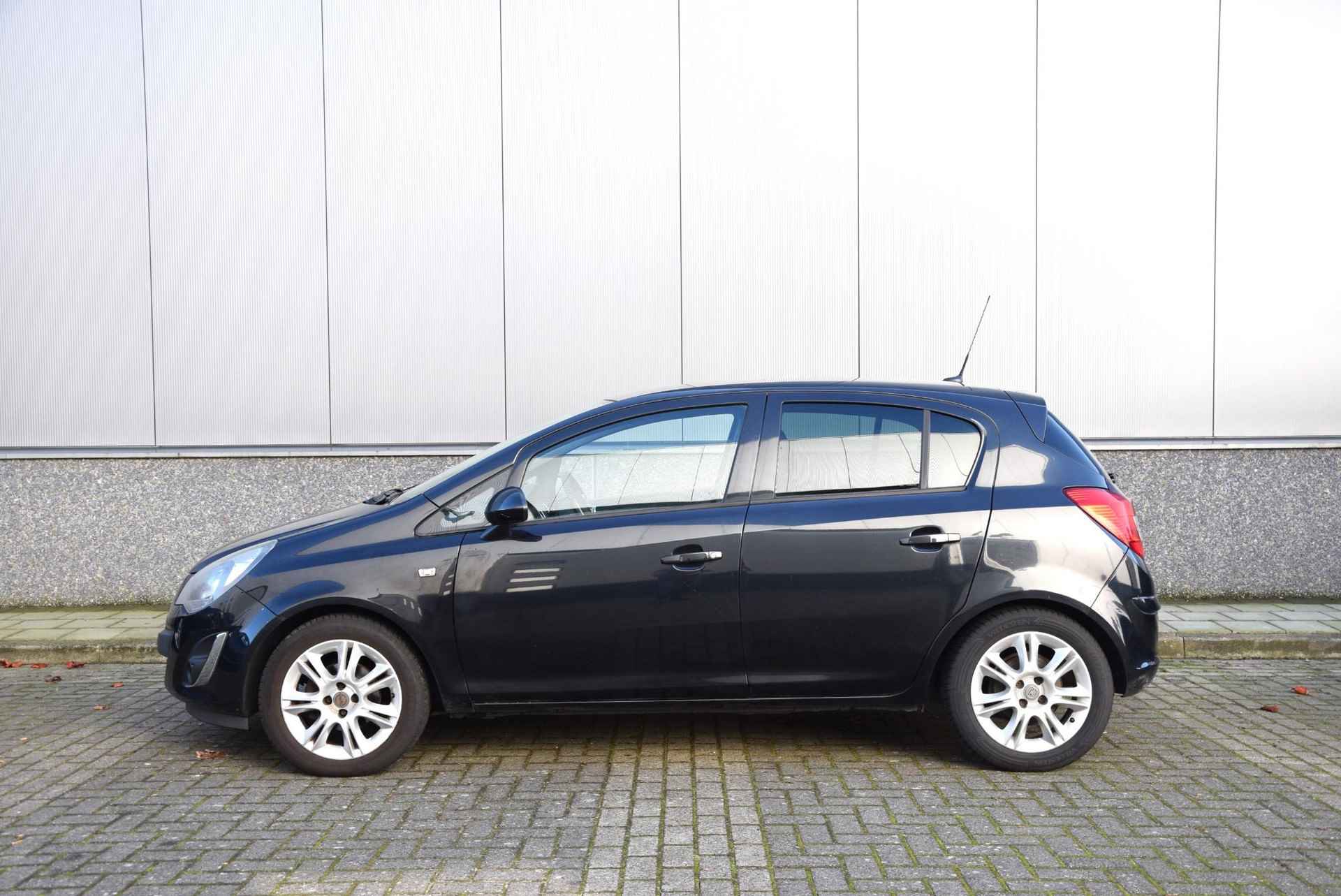 Opel Corsa 1.4-16V BlitZ | Airco | Navigatie | Stoelverwarming | - 5/31