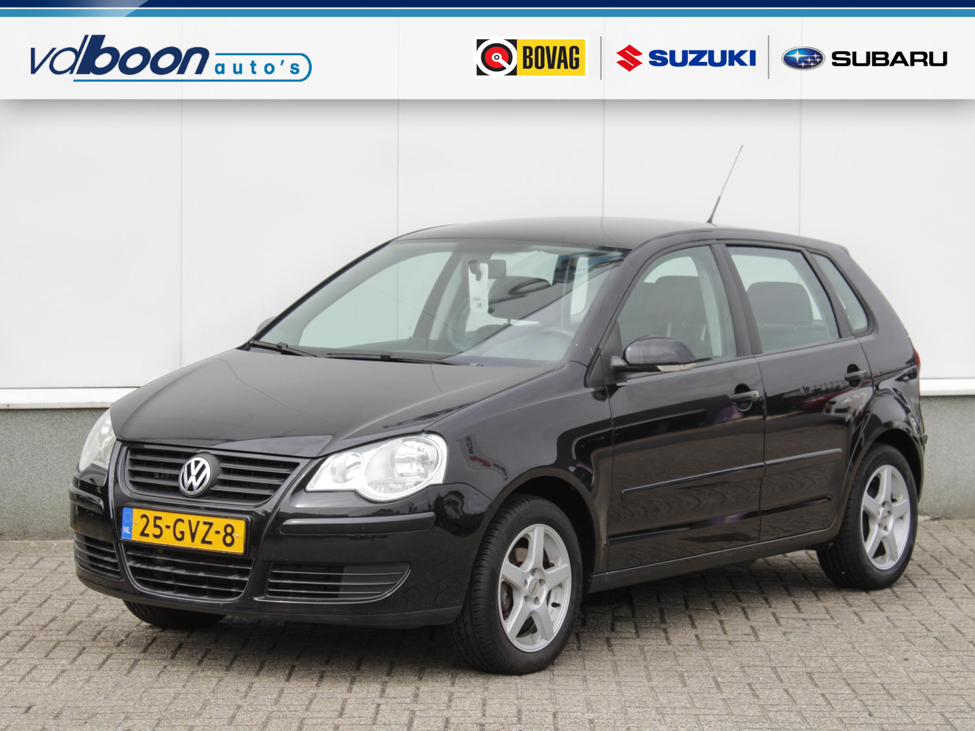 Volkswagen Polo 1.4-16V Comfortline | Automaat | Airco | Cruise | Lm-Velgen bij viaBOVAG.nl